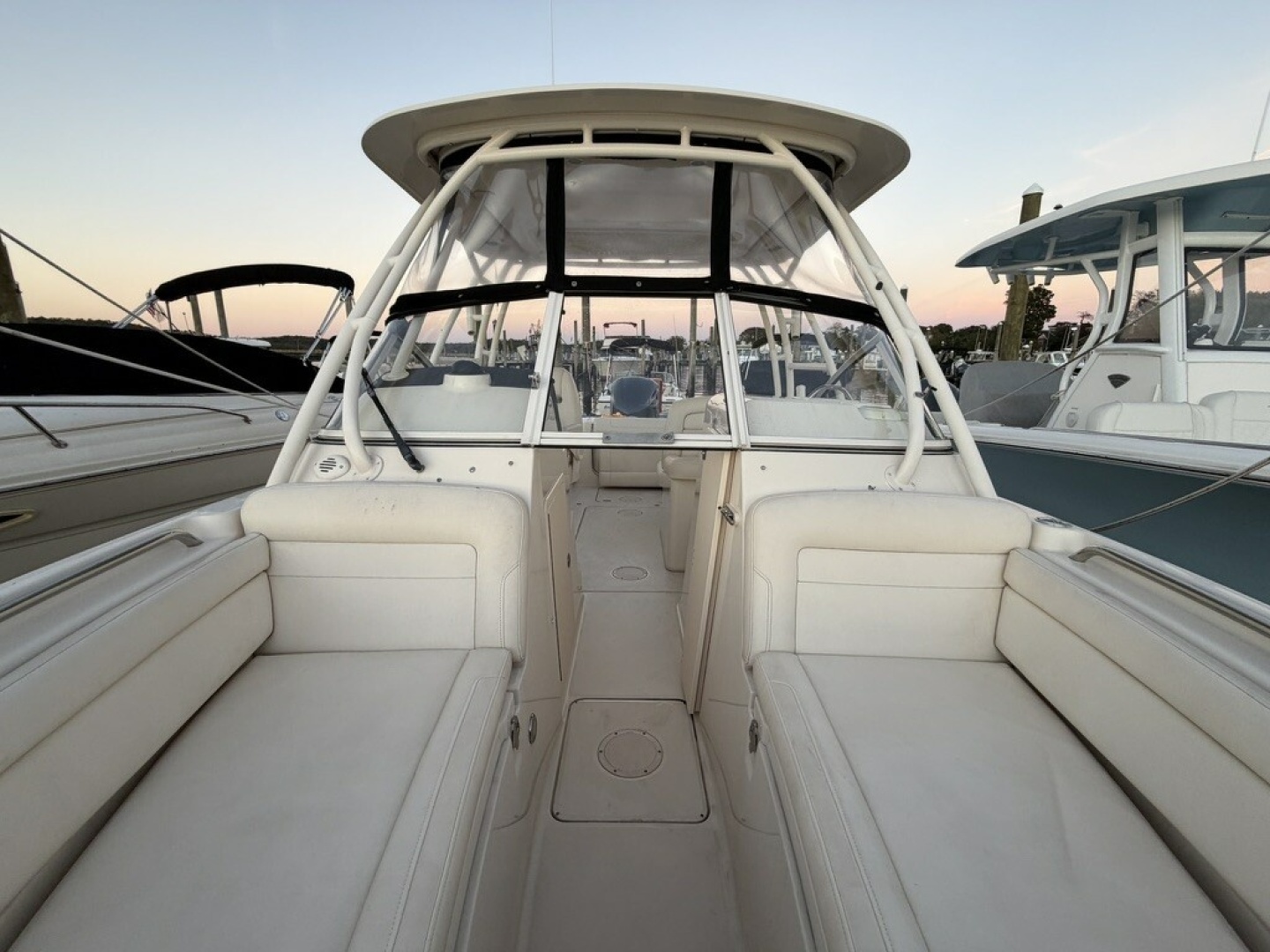 23ft Grady White Yacht For Sale