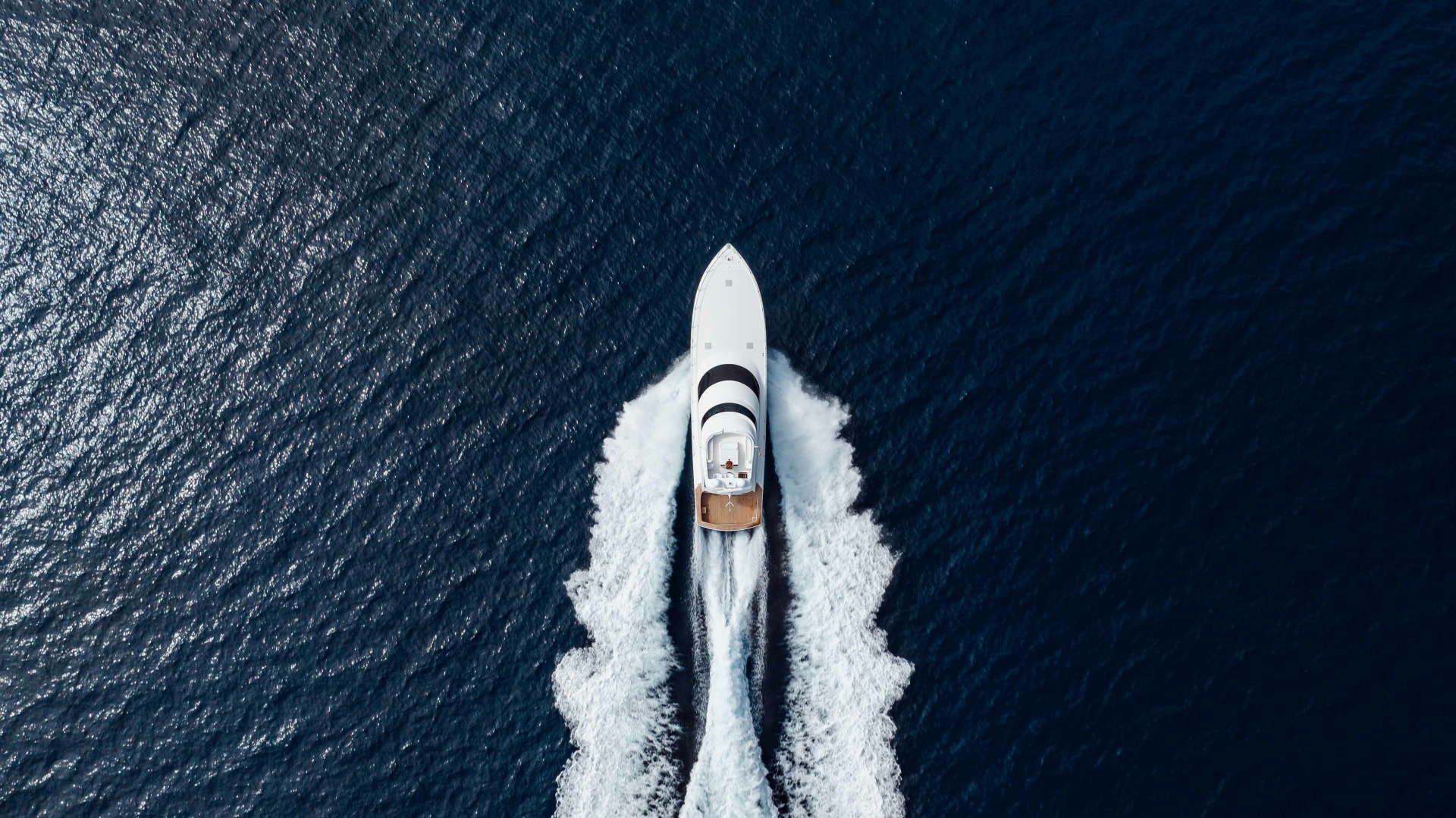 2012 Viking 76 Enclosed Bridge