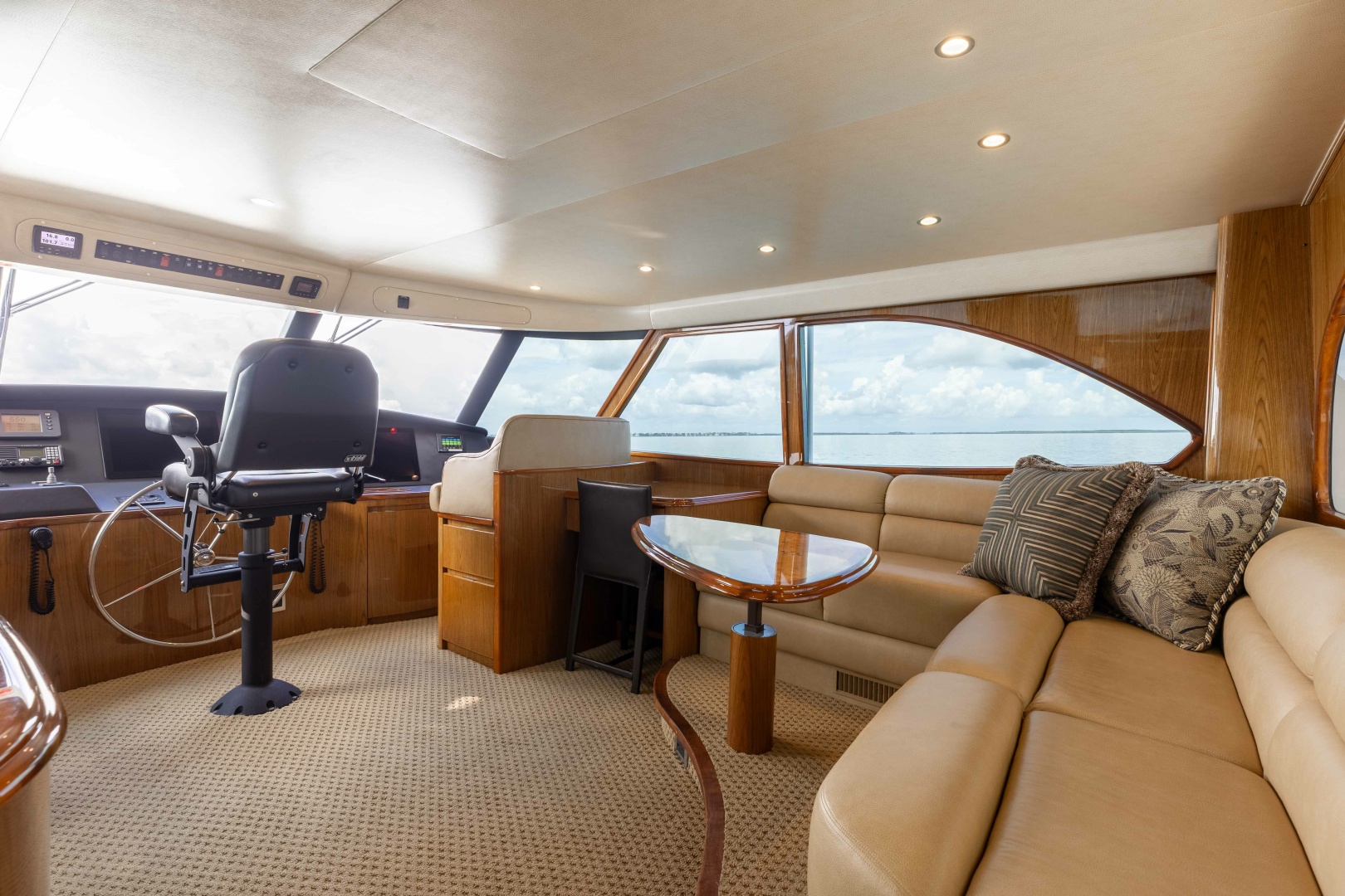 2012 Viking 76 Enclosed Bridge