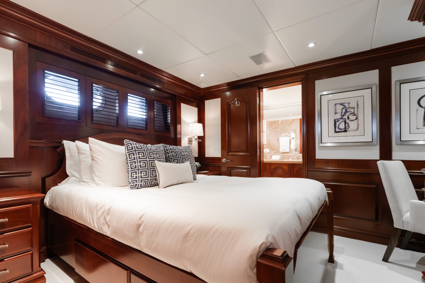 2004 Trinity Yachts 