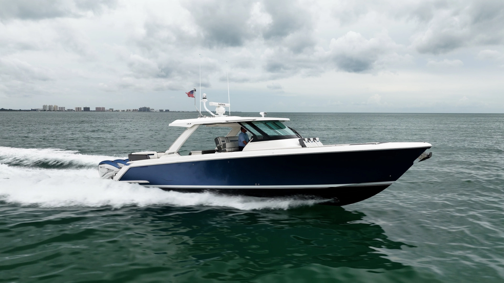 2021 Tiara Sport 43 LS, photo 1 of 23