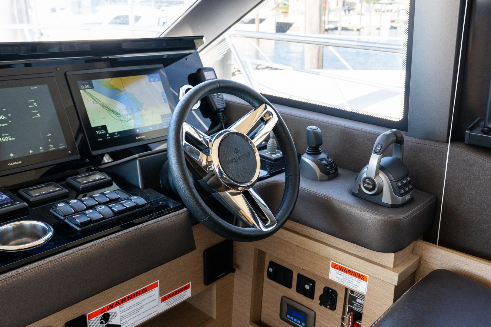 2022 Prestige 460