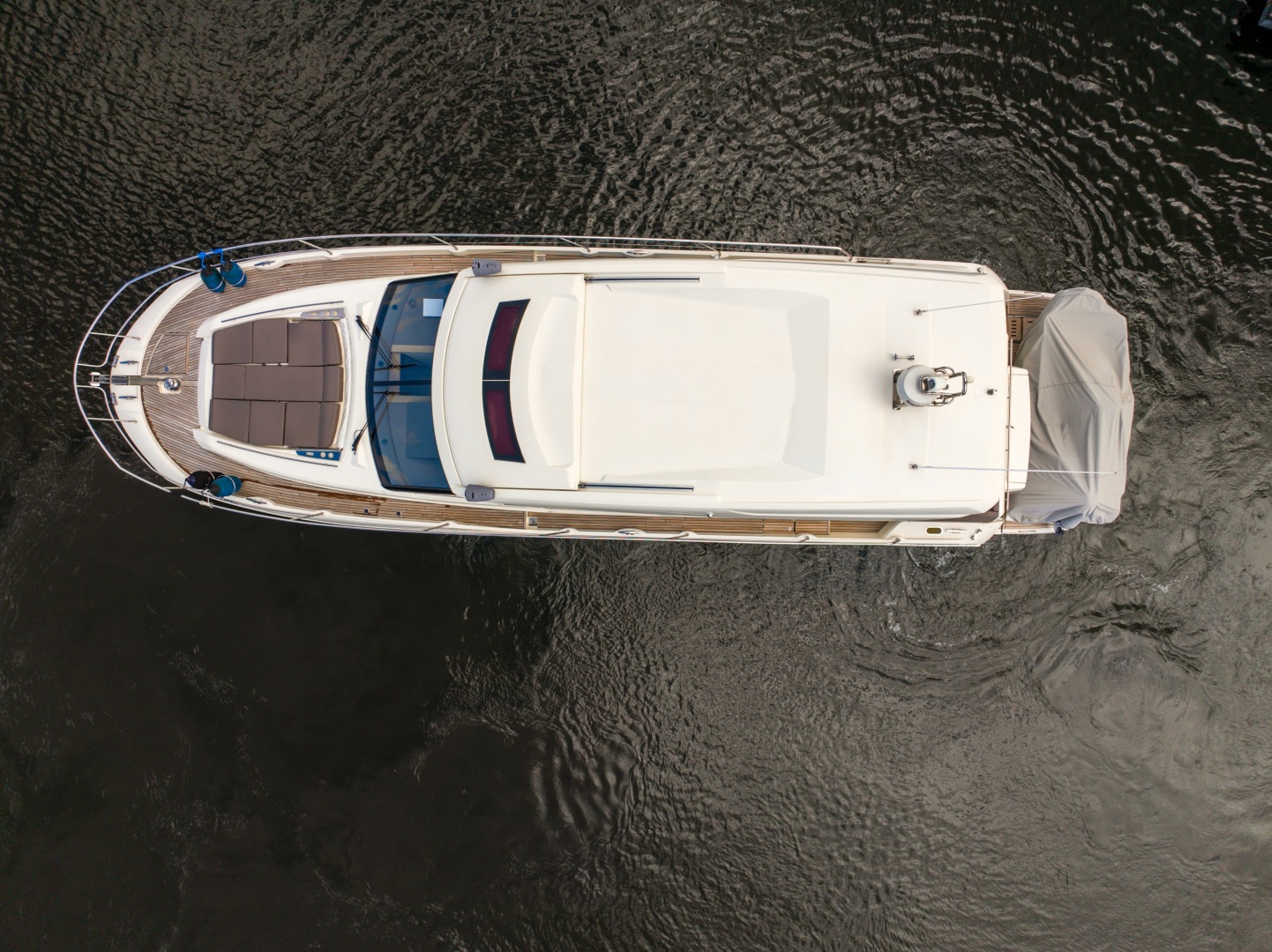 2019 Prestige 520S