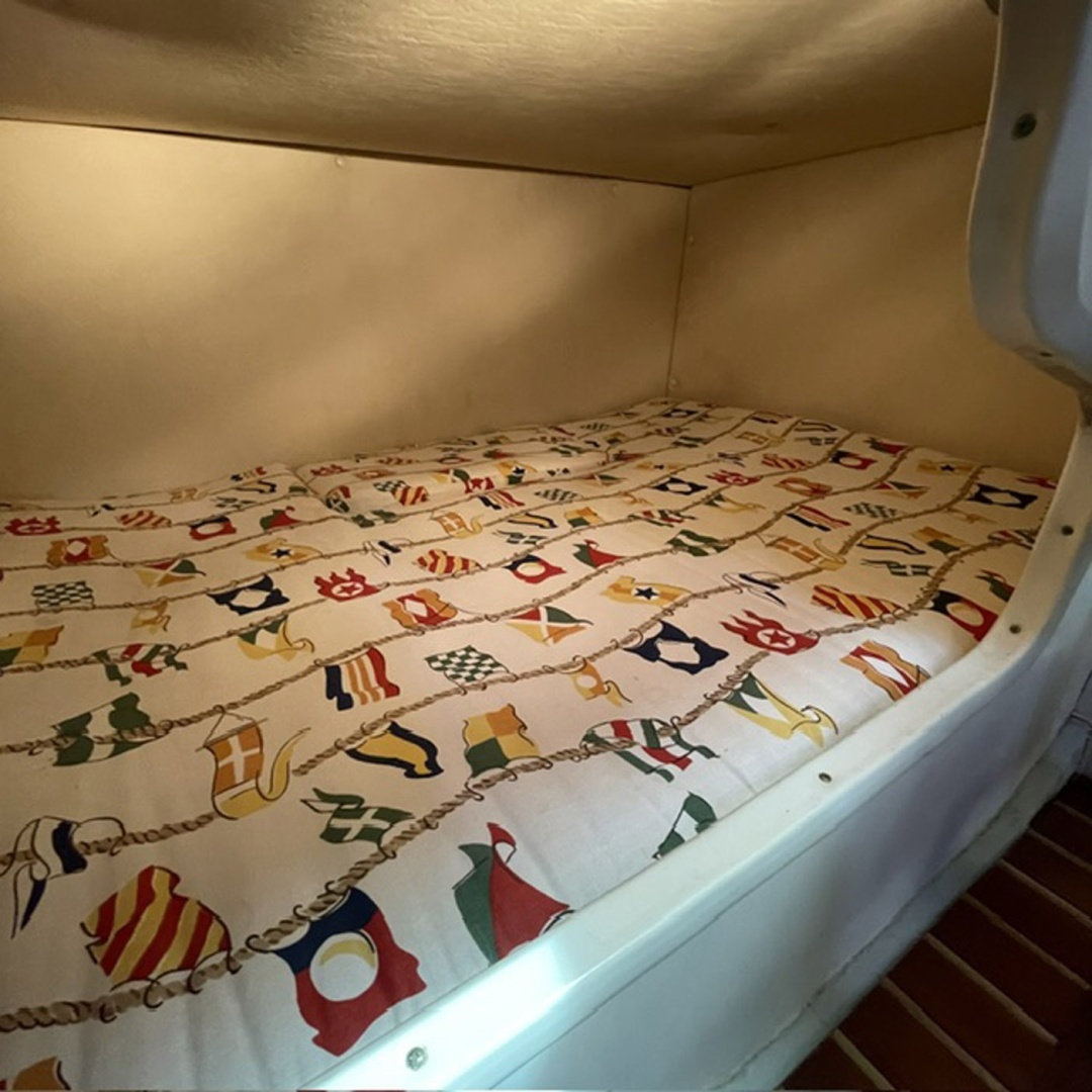 33ft Pursuit Yacht For Sale