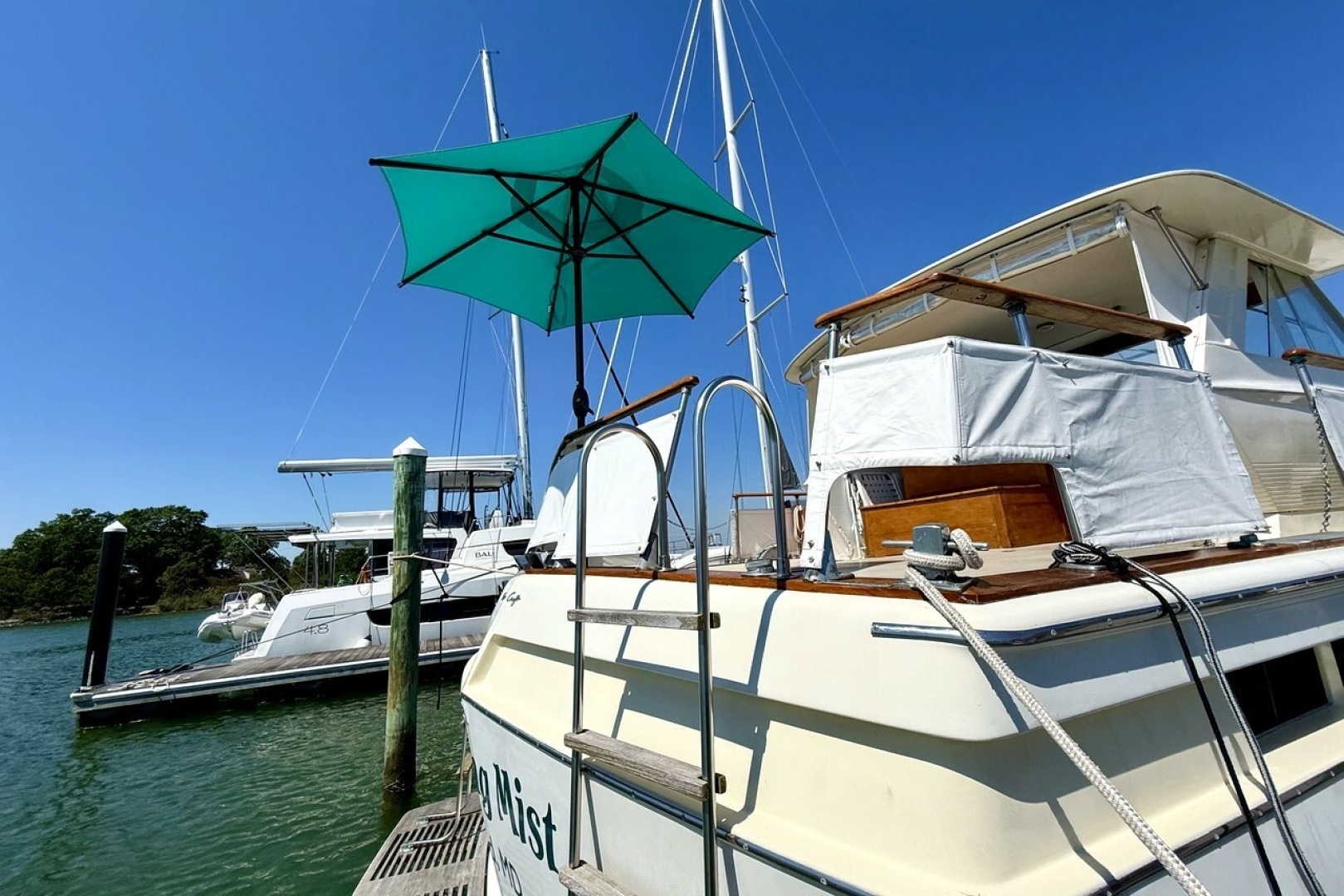 Morning Mist 47ft Chris Craft Yacht For Sale