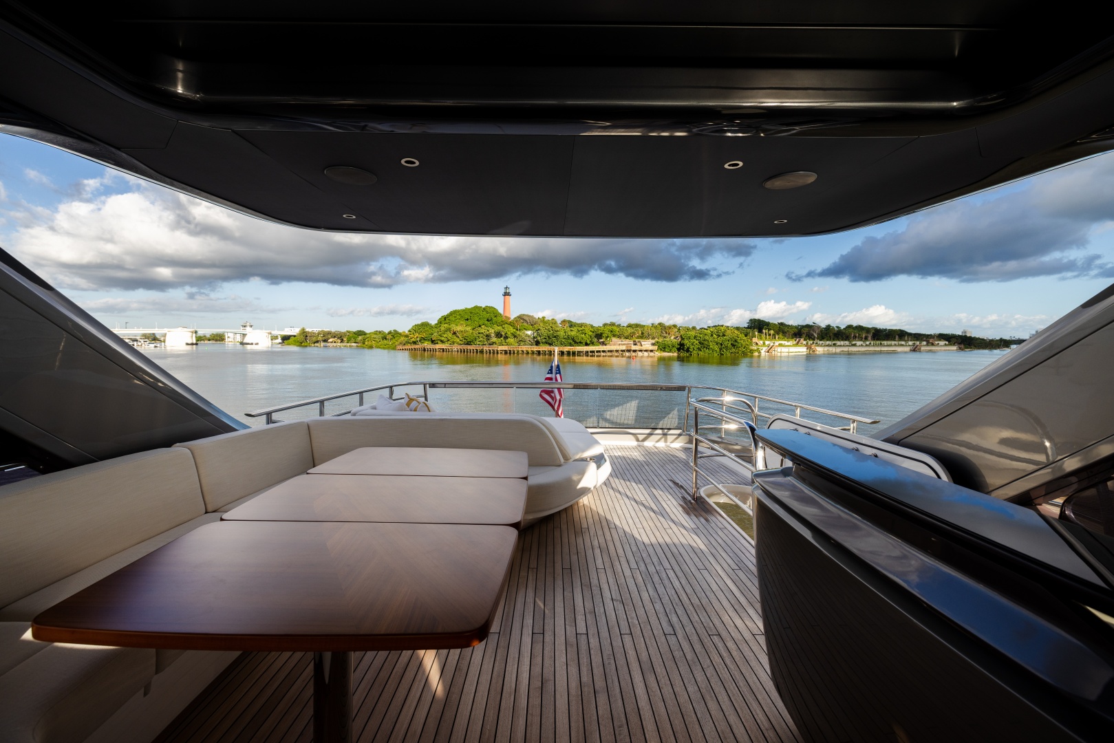 Happyness 72ft Princess Yacht For Sale Happyness 72ft Princess Yacht For Sale