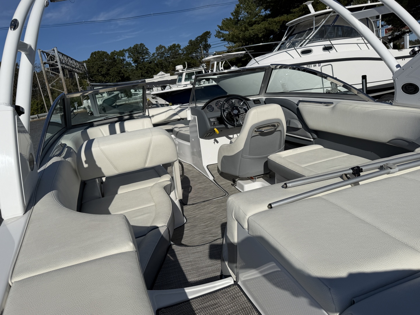22ft Cobalt Yacht For Sale