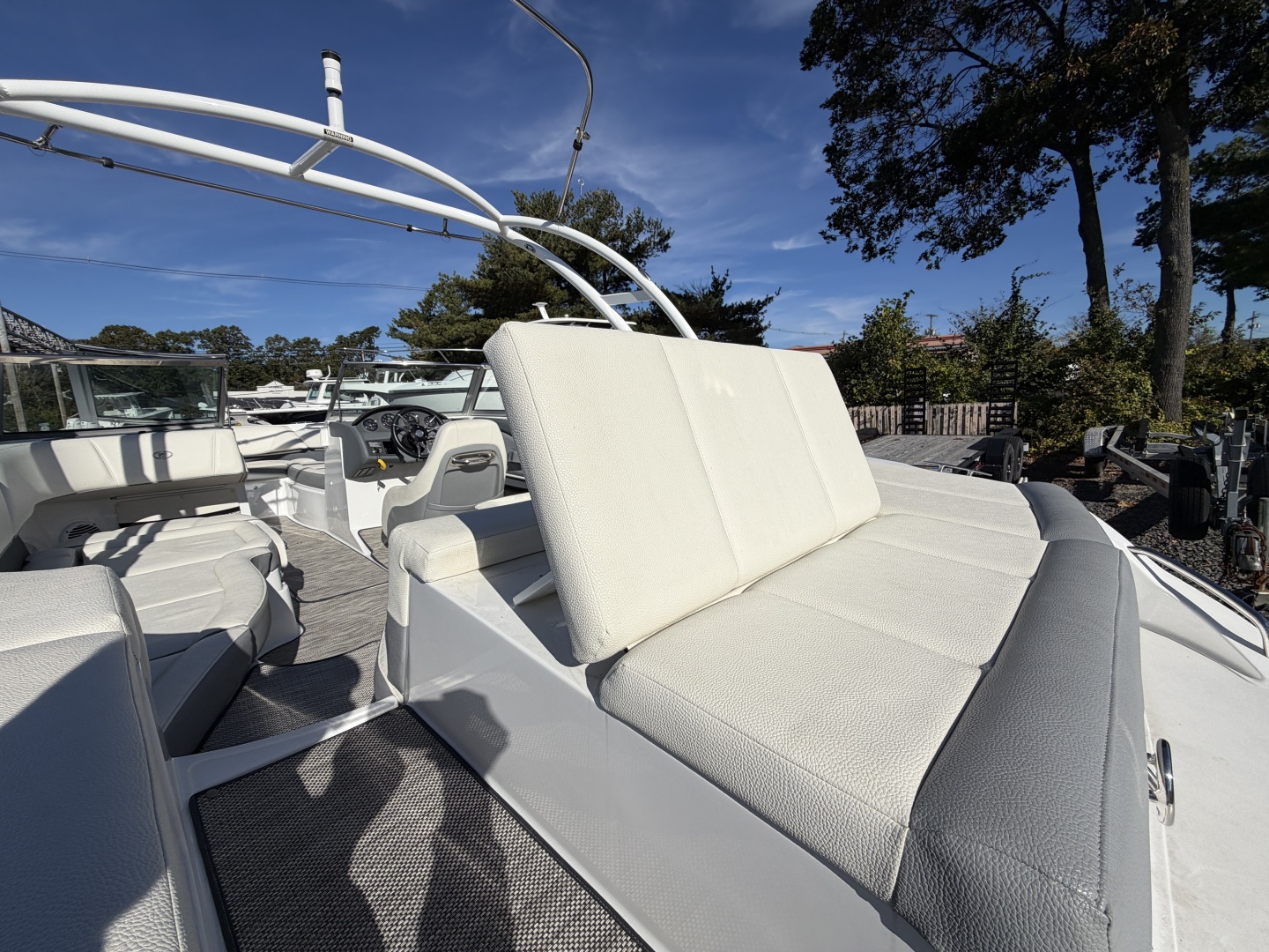 22ft Cobalt Yacht For Sale
