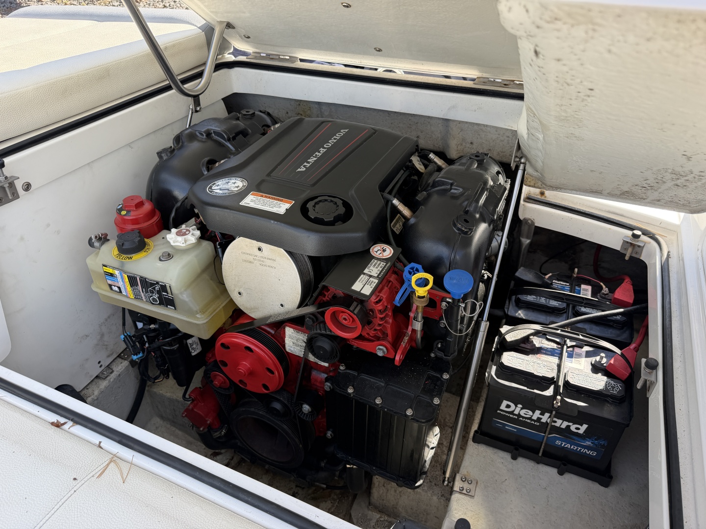 22ft Cobalt Yacht For Sale