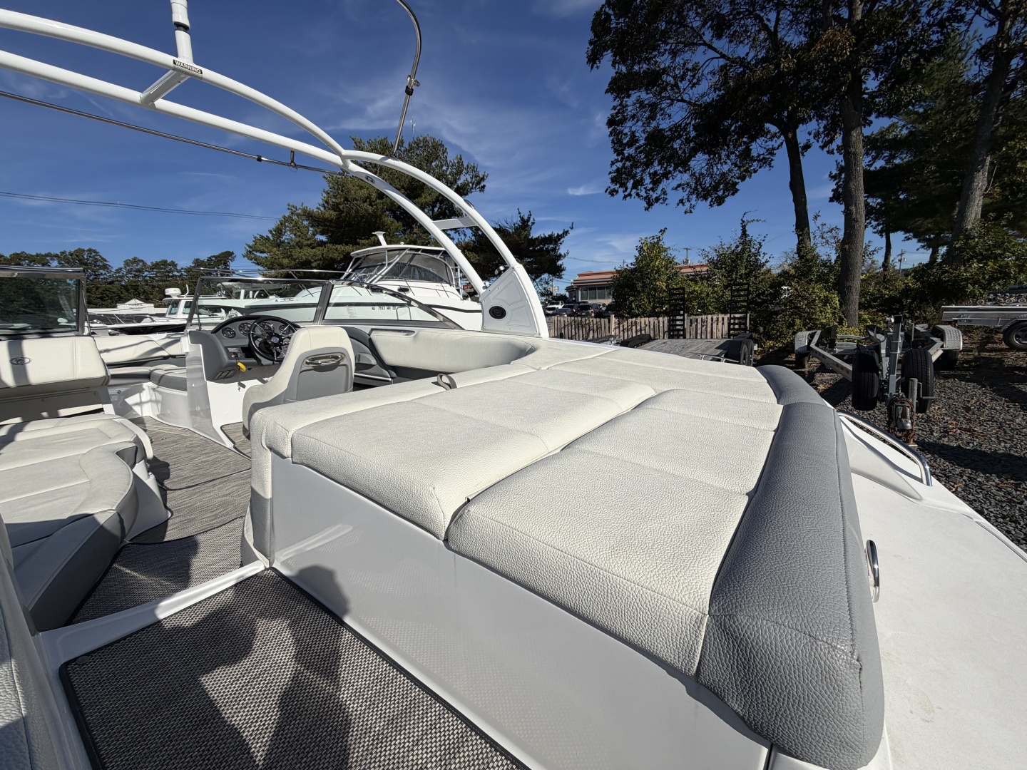 22ft Cobalt Yacht For Sale