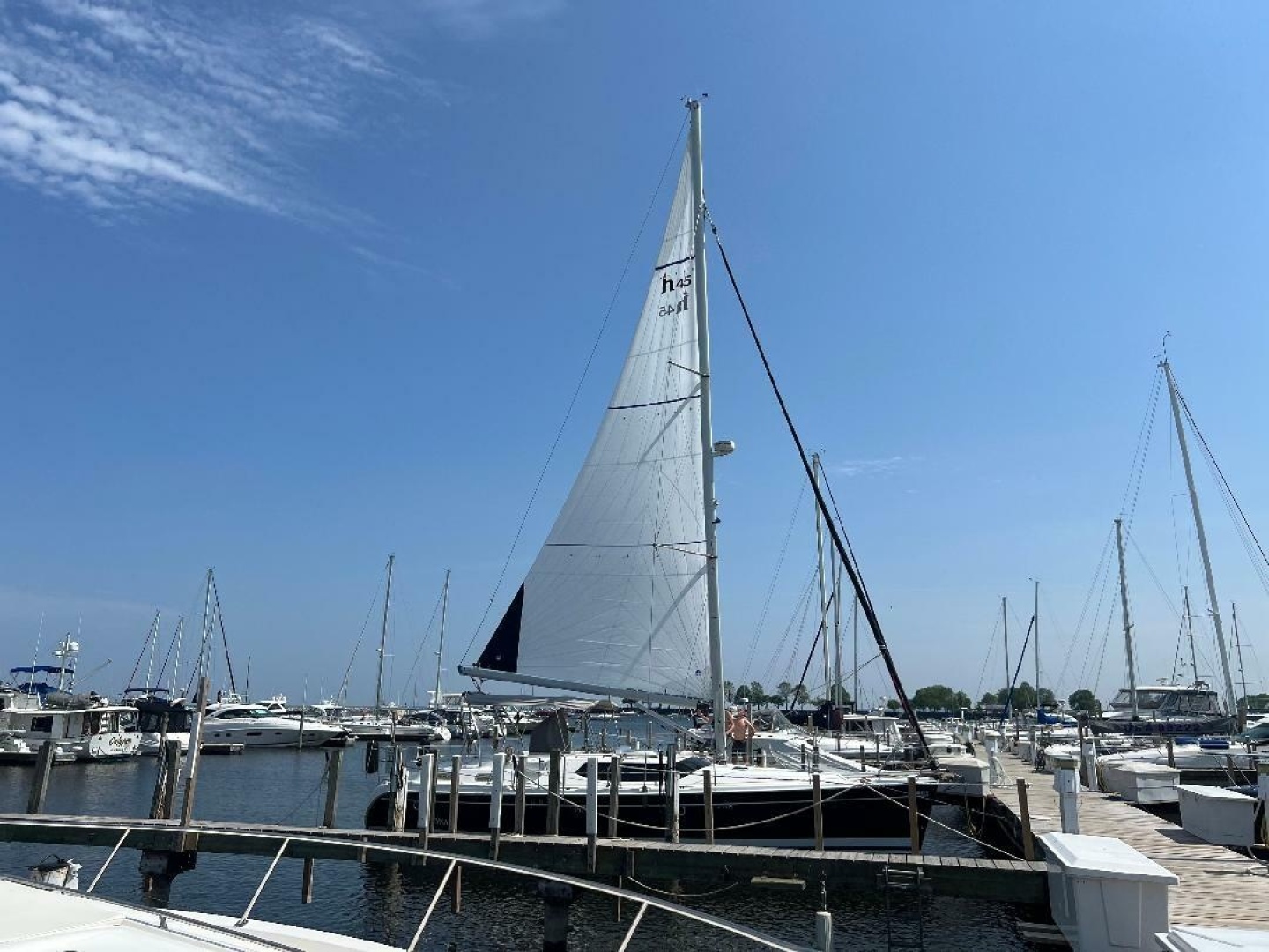 45ft Hunter Yacht For Sale