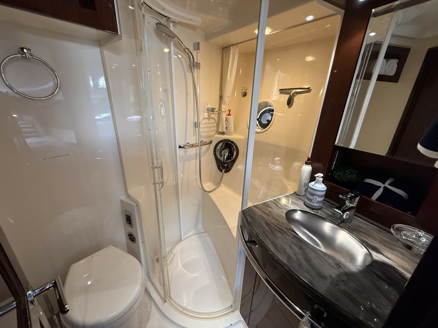 58ft Sea Ray Yacht For Sale
