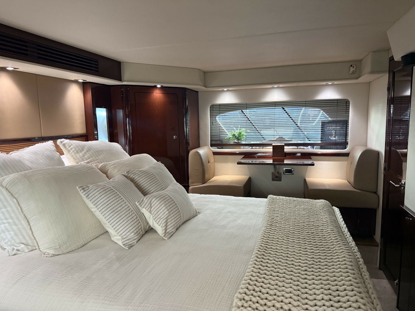 58ft Sea Ray Yacht For Sale