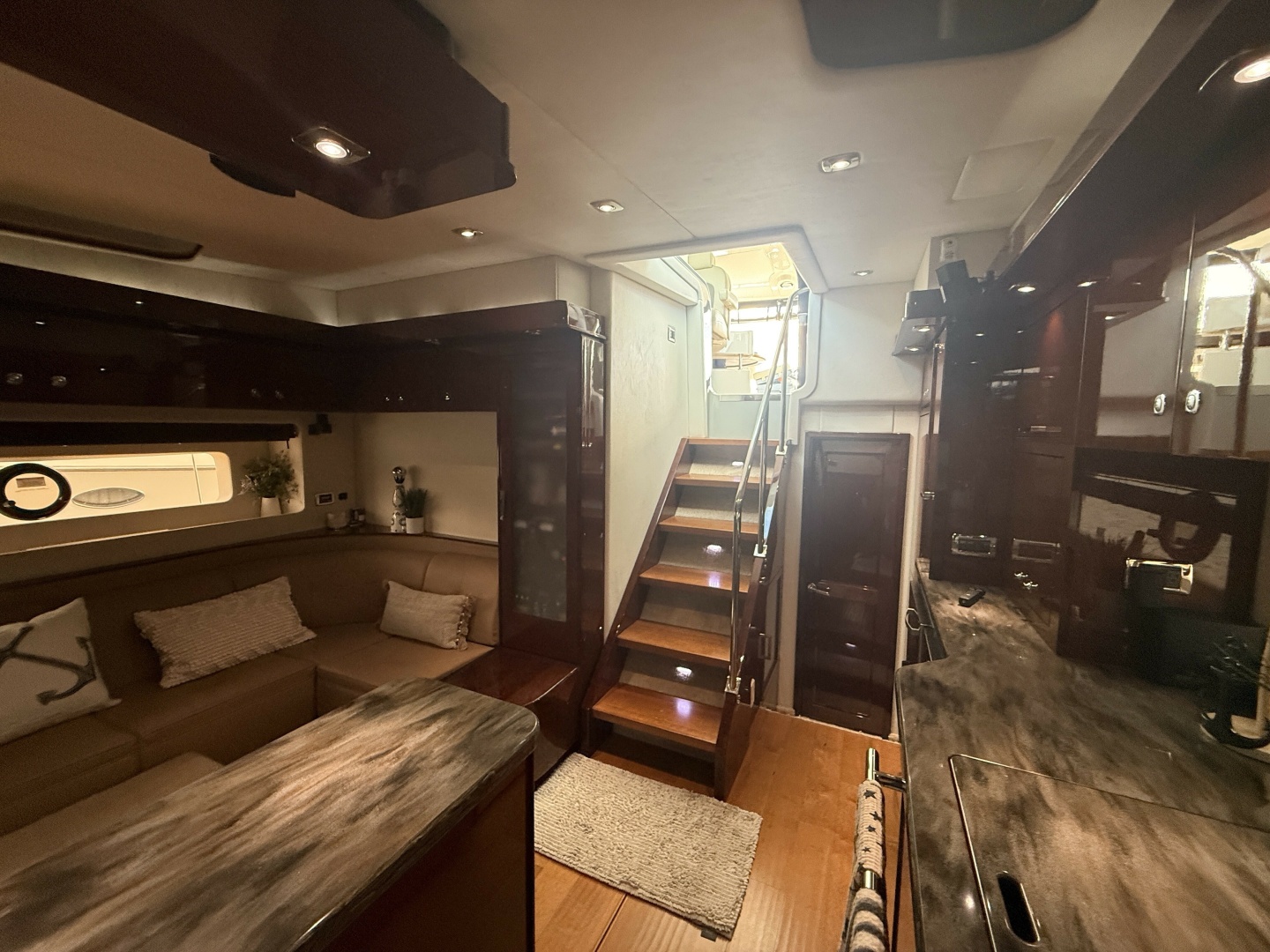58ft Sea Ray Yacht For Sale