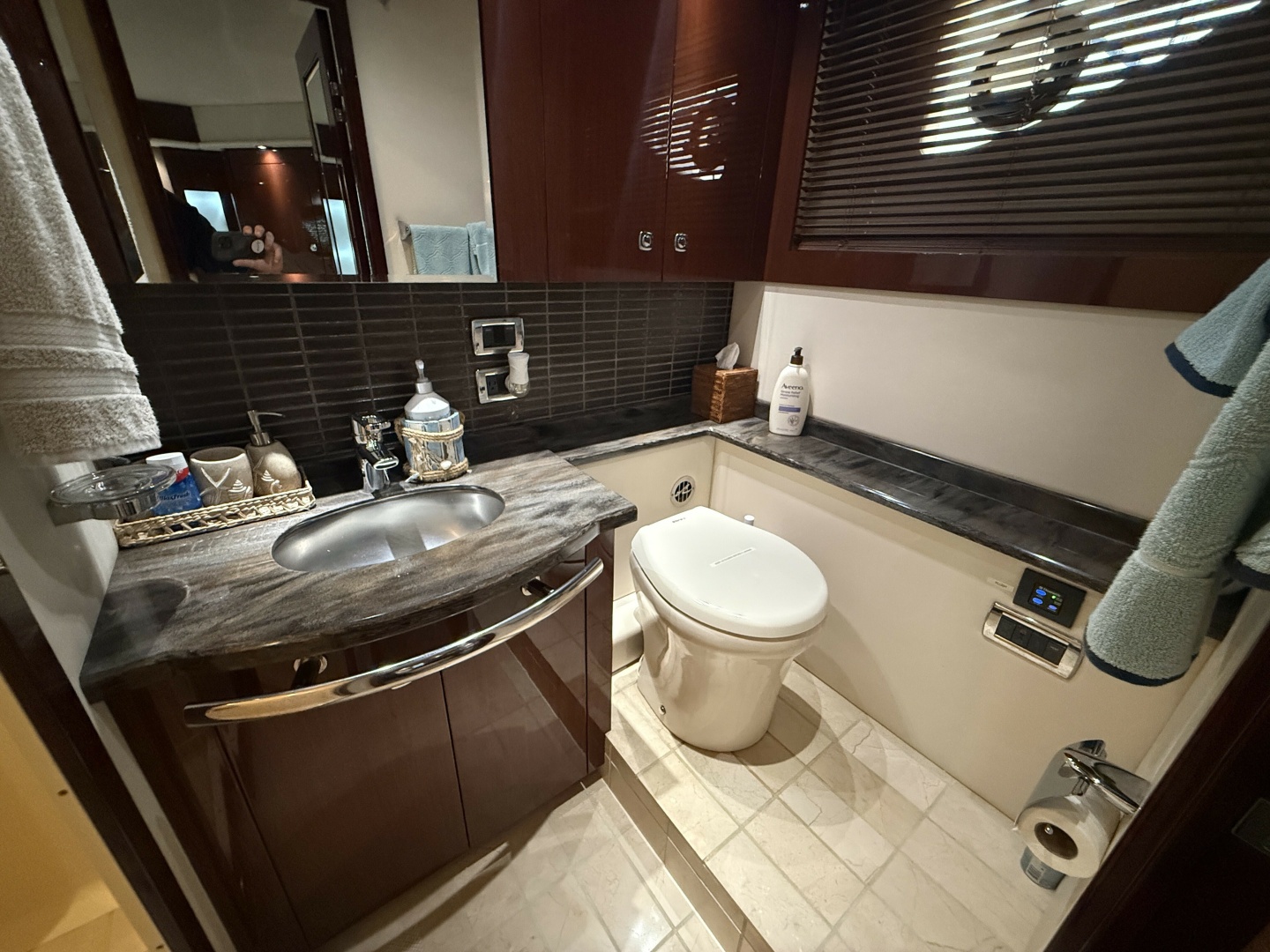 58ft Sea Ray Yacht For Sale