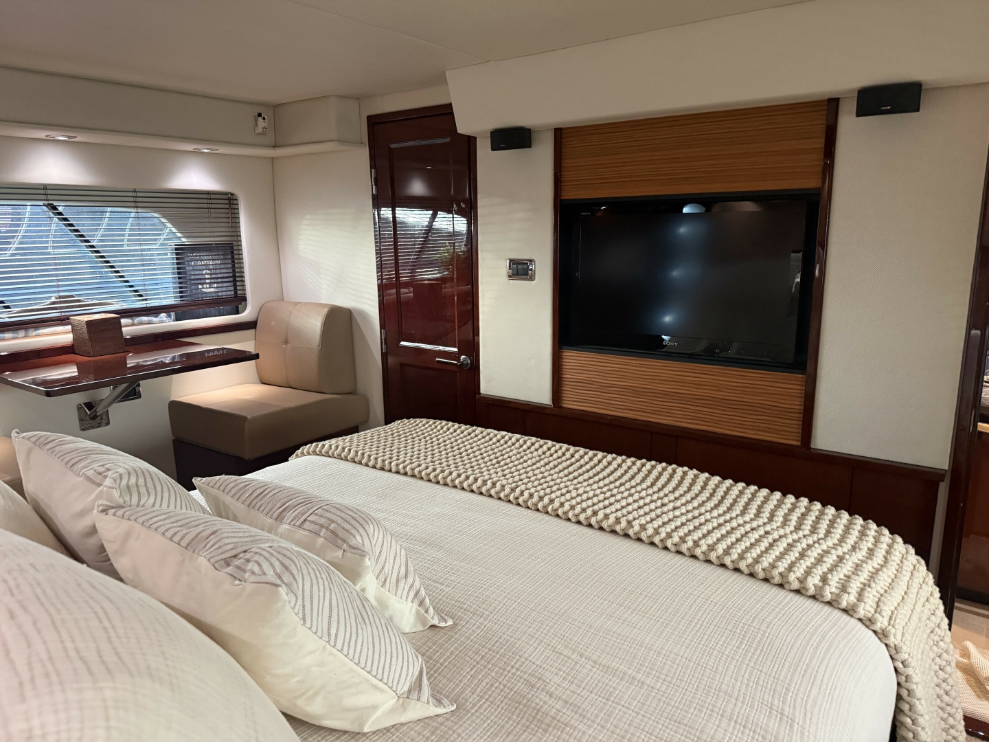 58ft Sea Ray Yacht For Sale