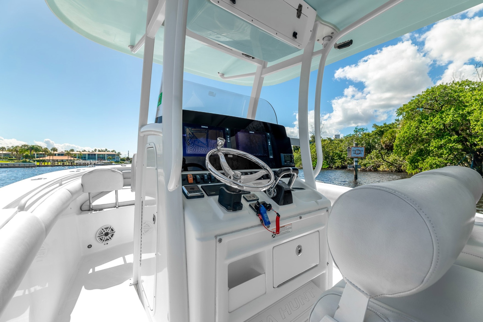 2016 Sea Hunt Gamefish 30