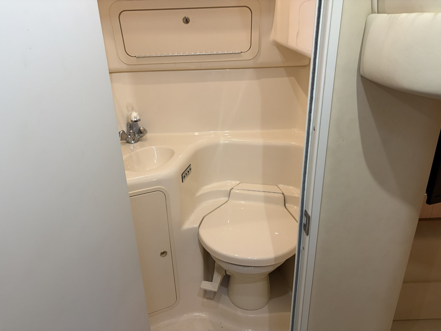 Good Taste  41ft Sea Ray Yacht For Sale