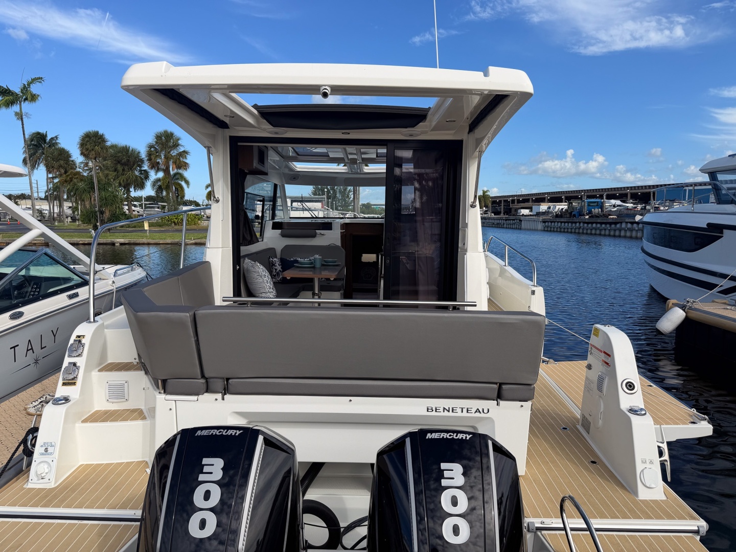 2024 Beneteau Antares 11 Coupe