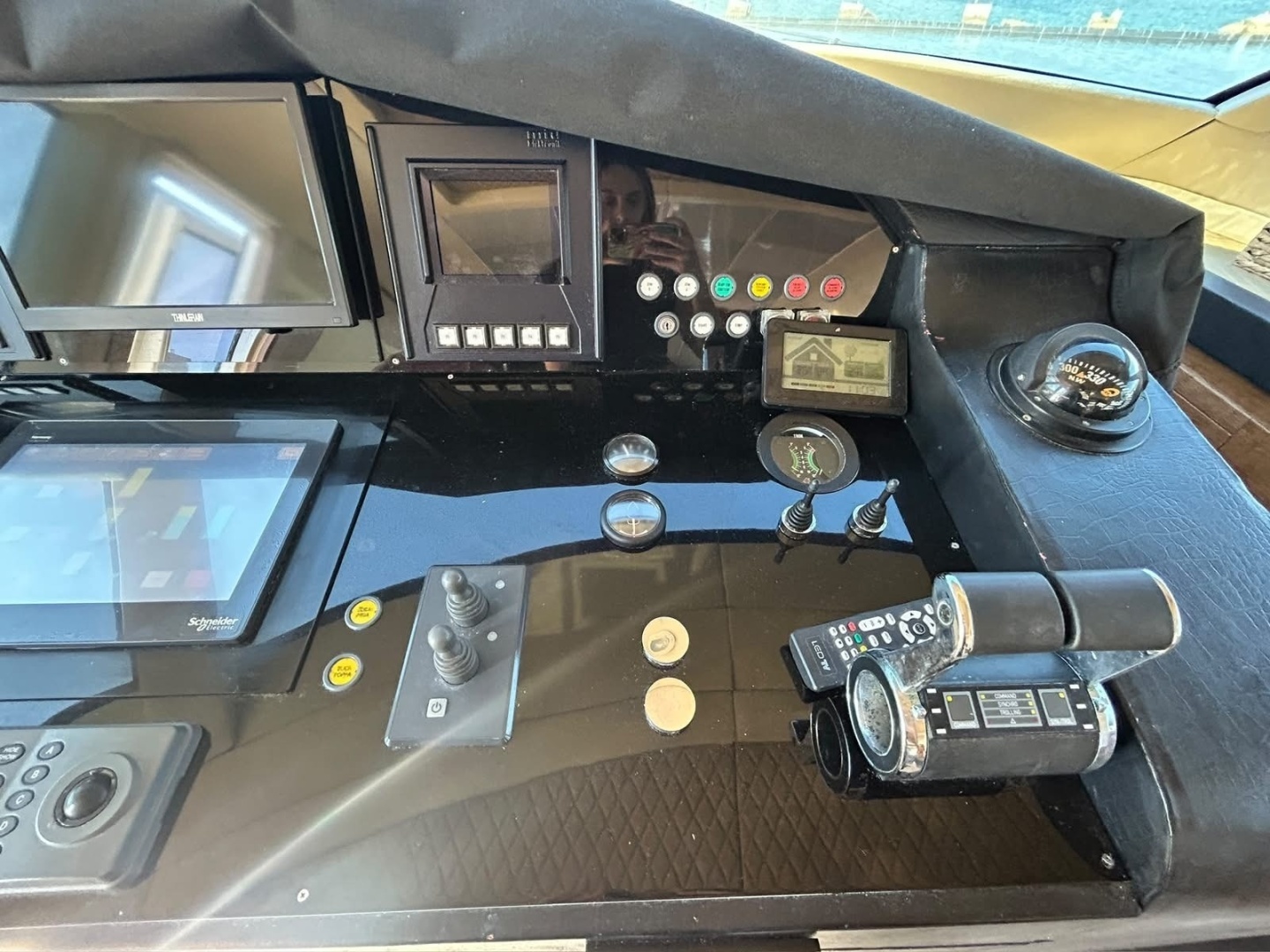 F 68 68ft Custom Yacht For Sale