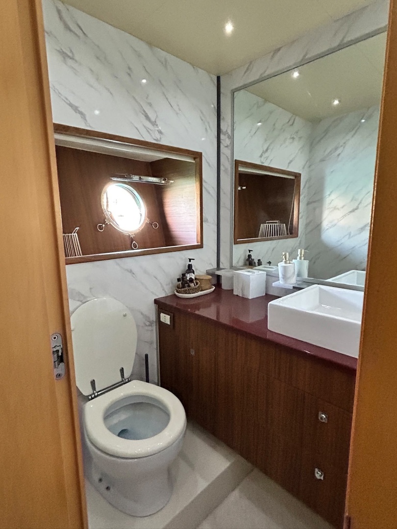 F 68 68ft Custom Yacht For Sale