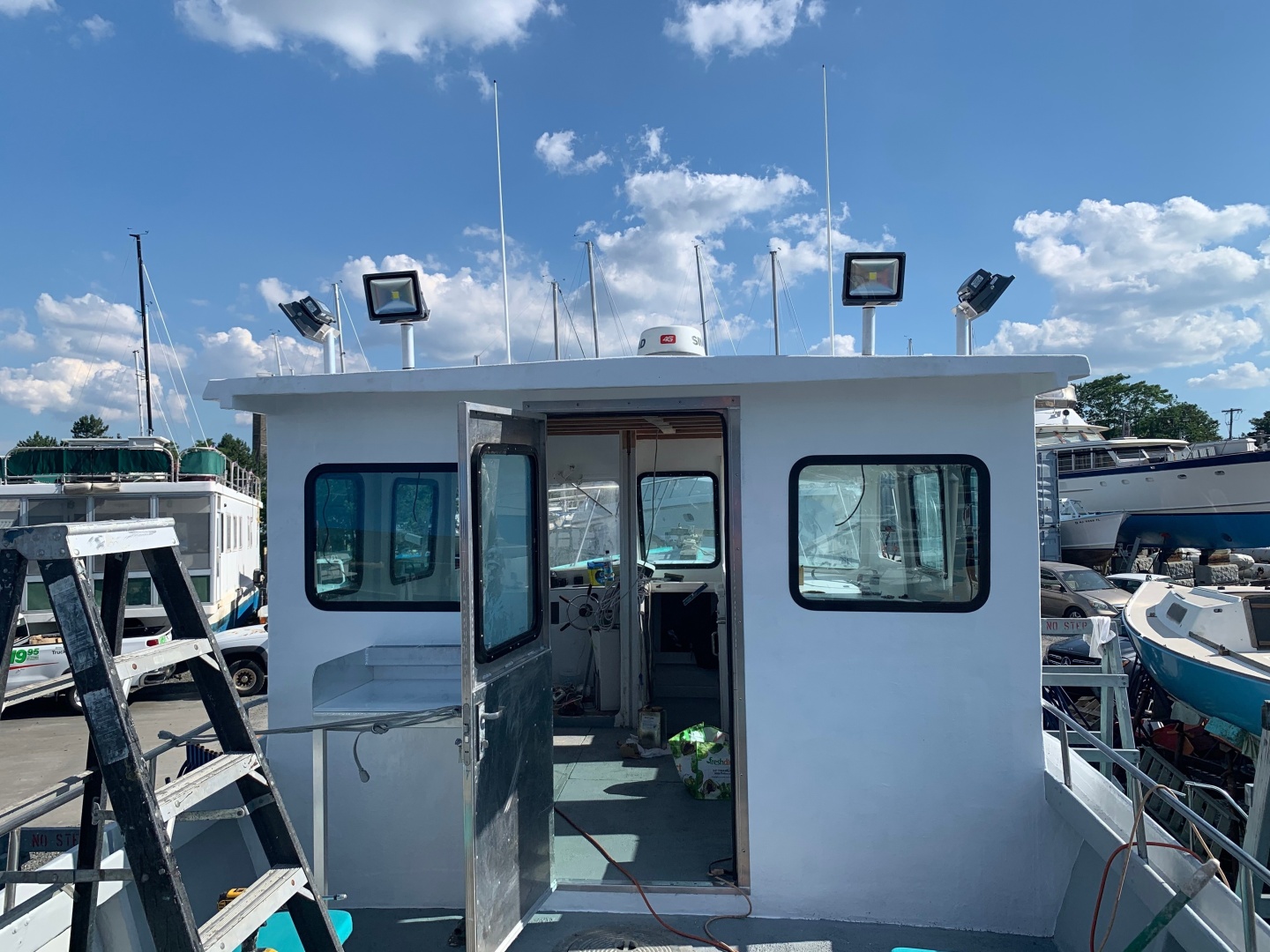Island Current 36ft Custom Yacht For Sale