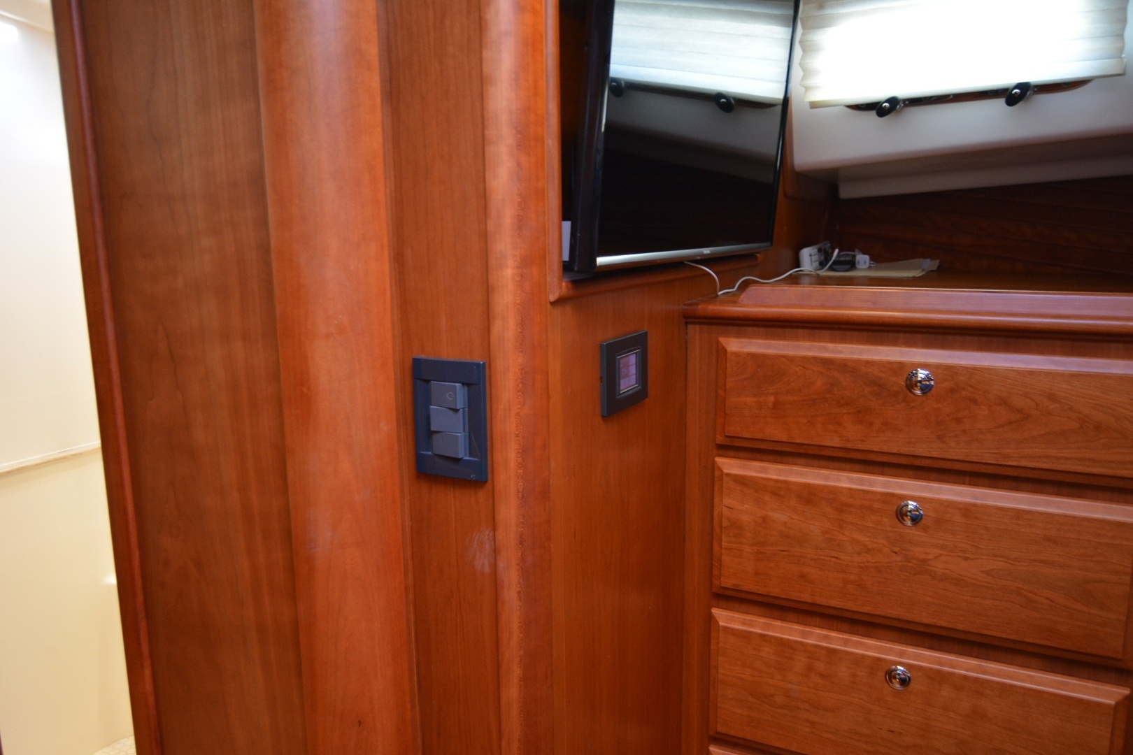 2019 Sabre 45 Salon Express