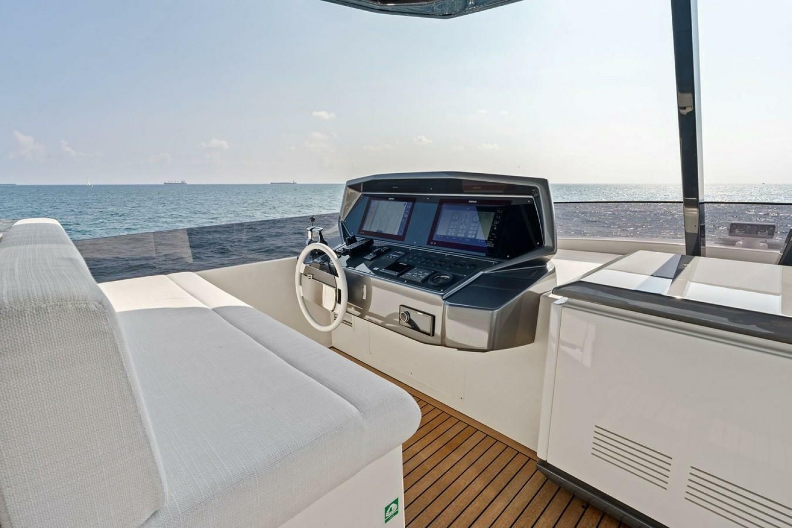 THE BRASS RING 85ft Ferretti Yachts Yacht For Sale