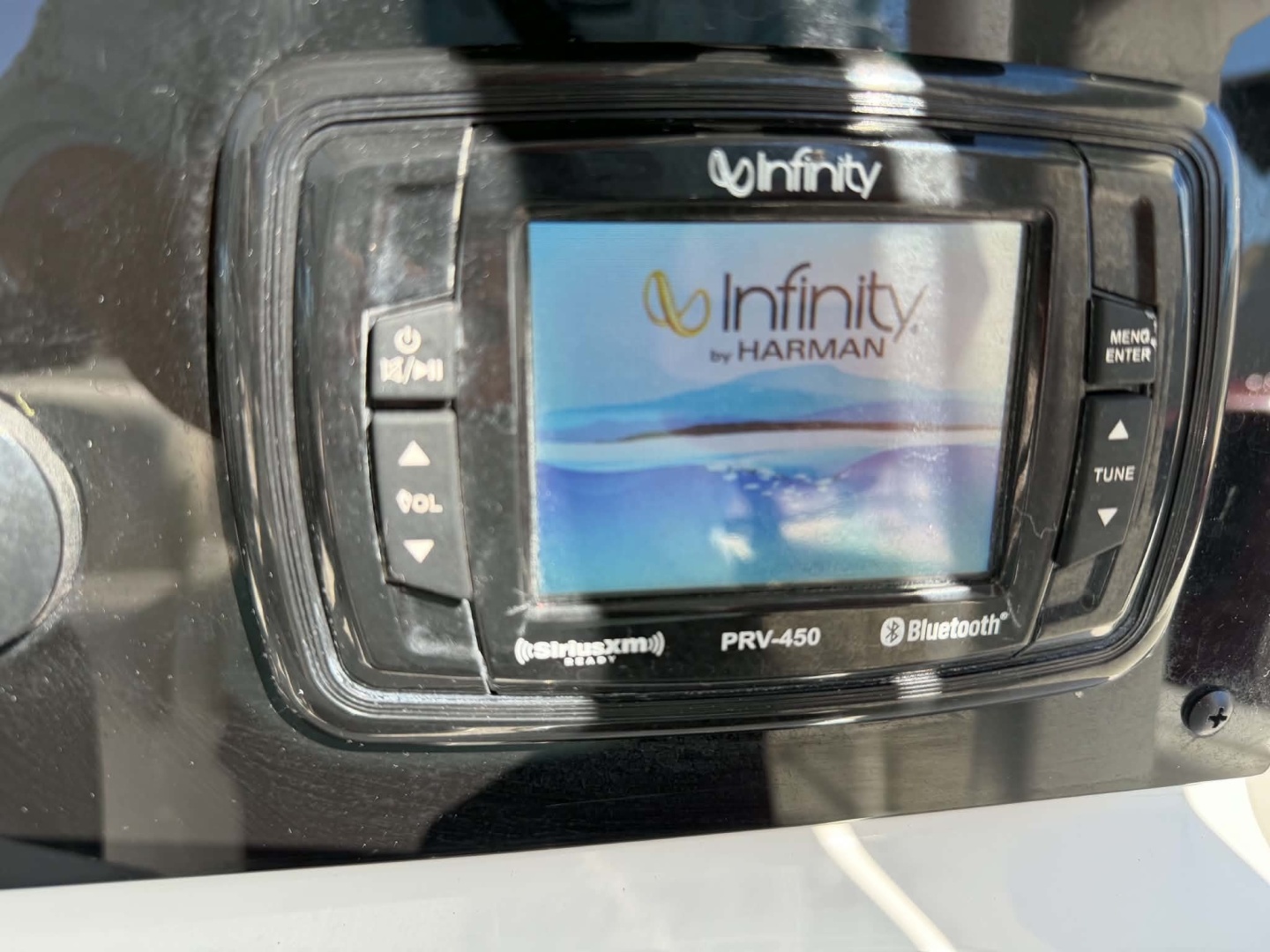 2018 Sea Hunt 225 Ultra