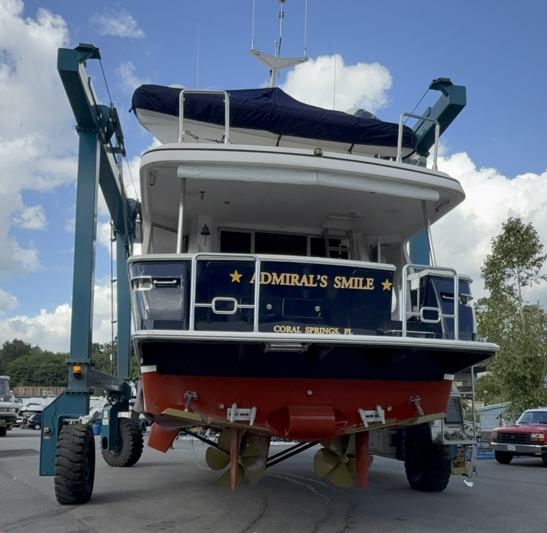 2007 Symbol 59 Convertible Pilothouse MotoryYacht with Portuguese Bridge