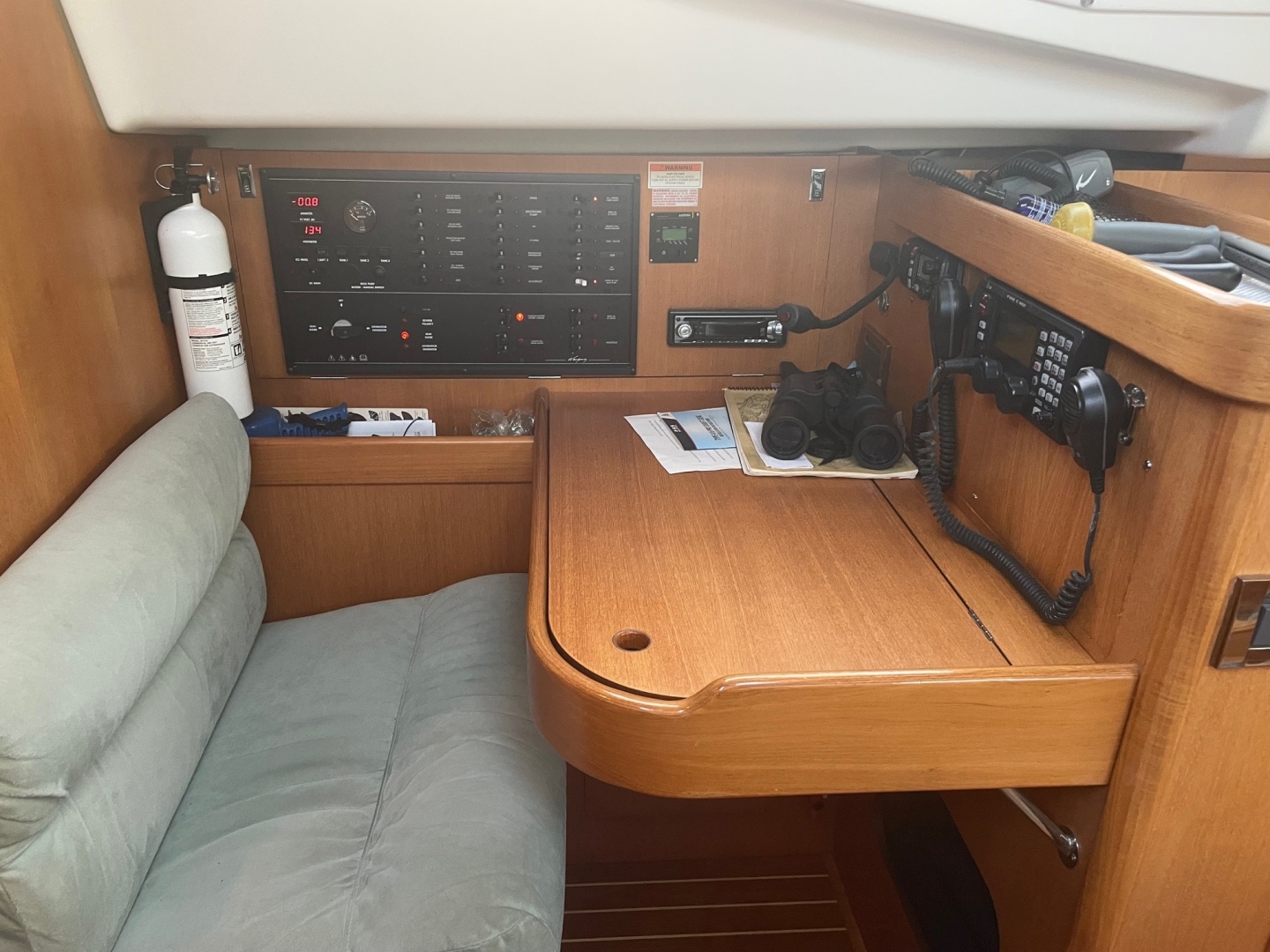 2002 Wauquiez 40 Pilot Saloon