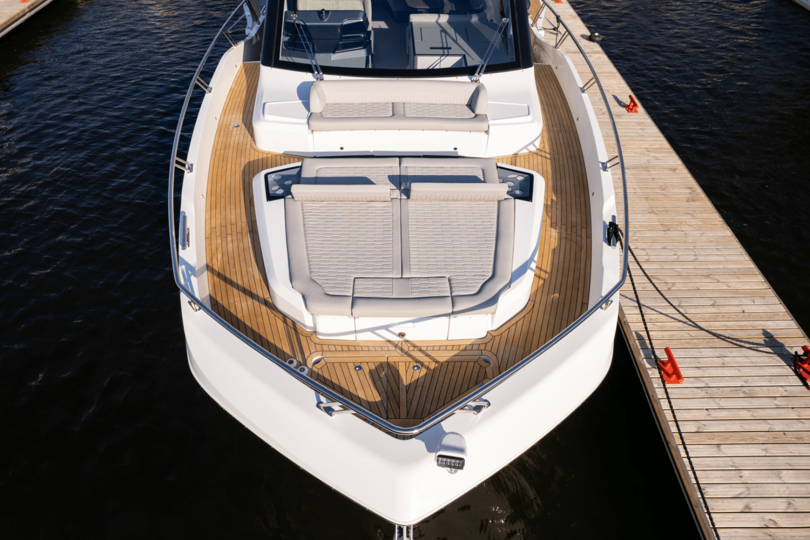2024 Galeon 560 FLY