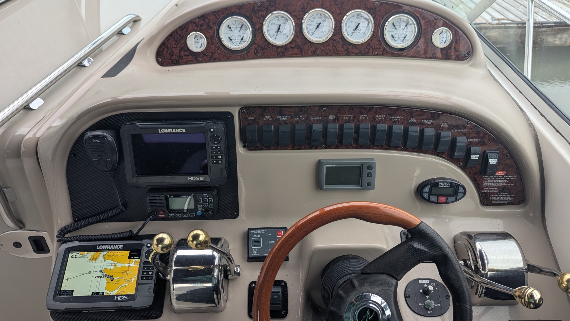 2004 Sea Ray 290 Amberjack