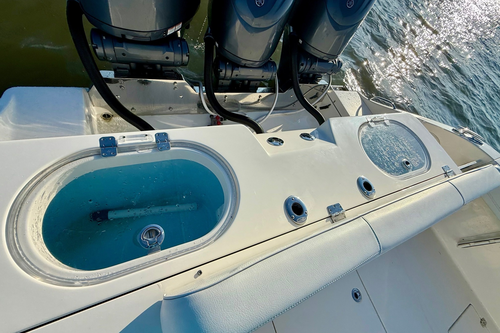 2023 Cobia 350 Center Console