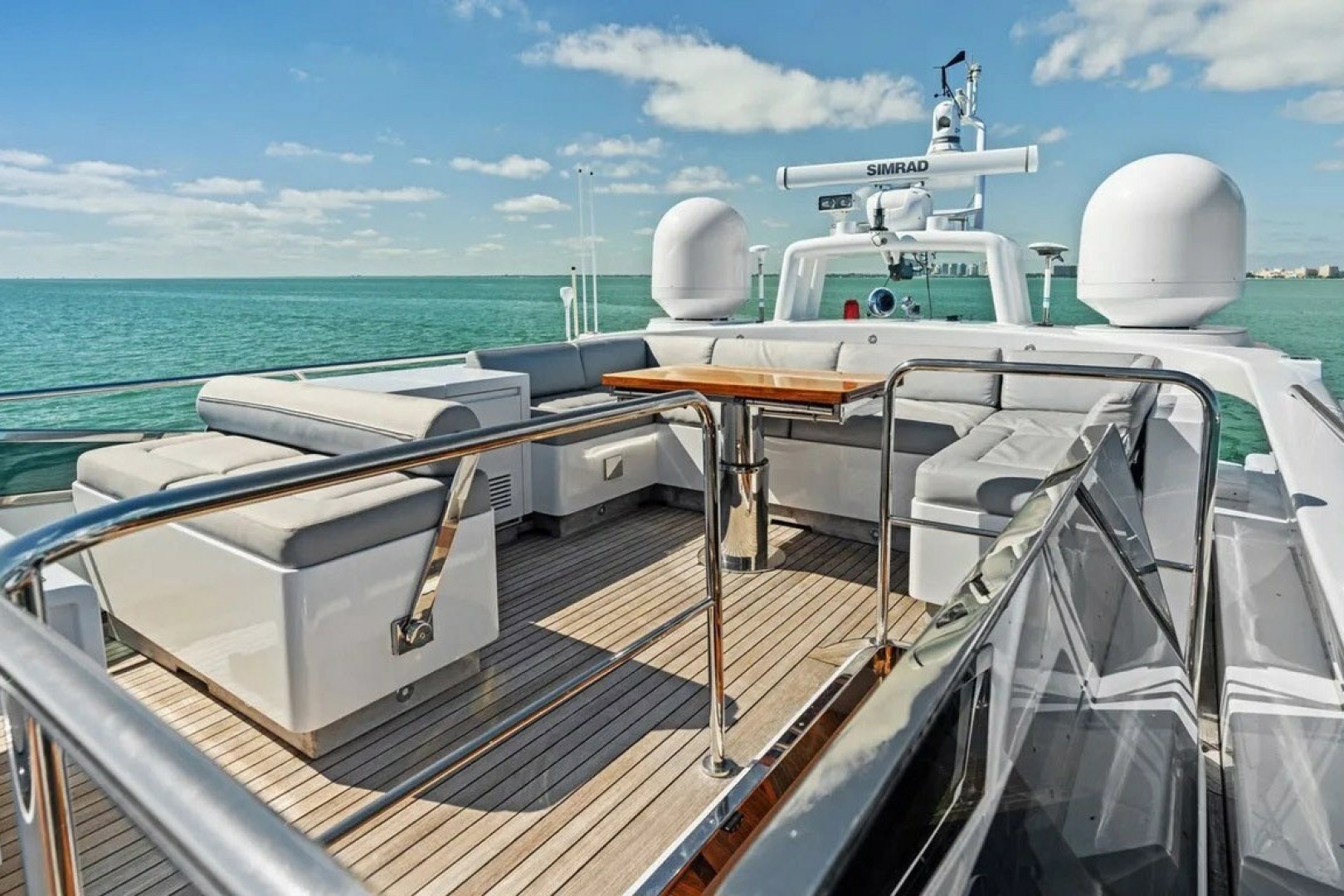 2016 Mangusta 94