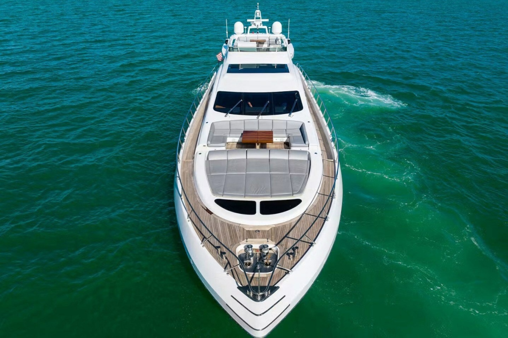 2016 Mangusta 94