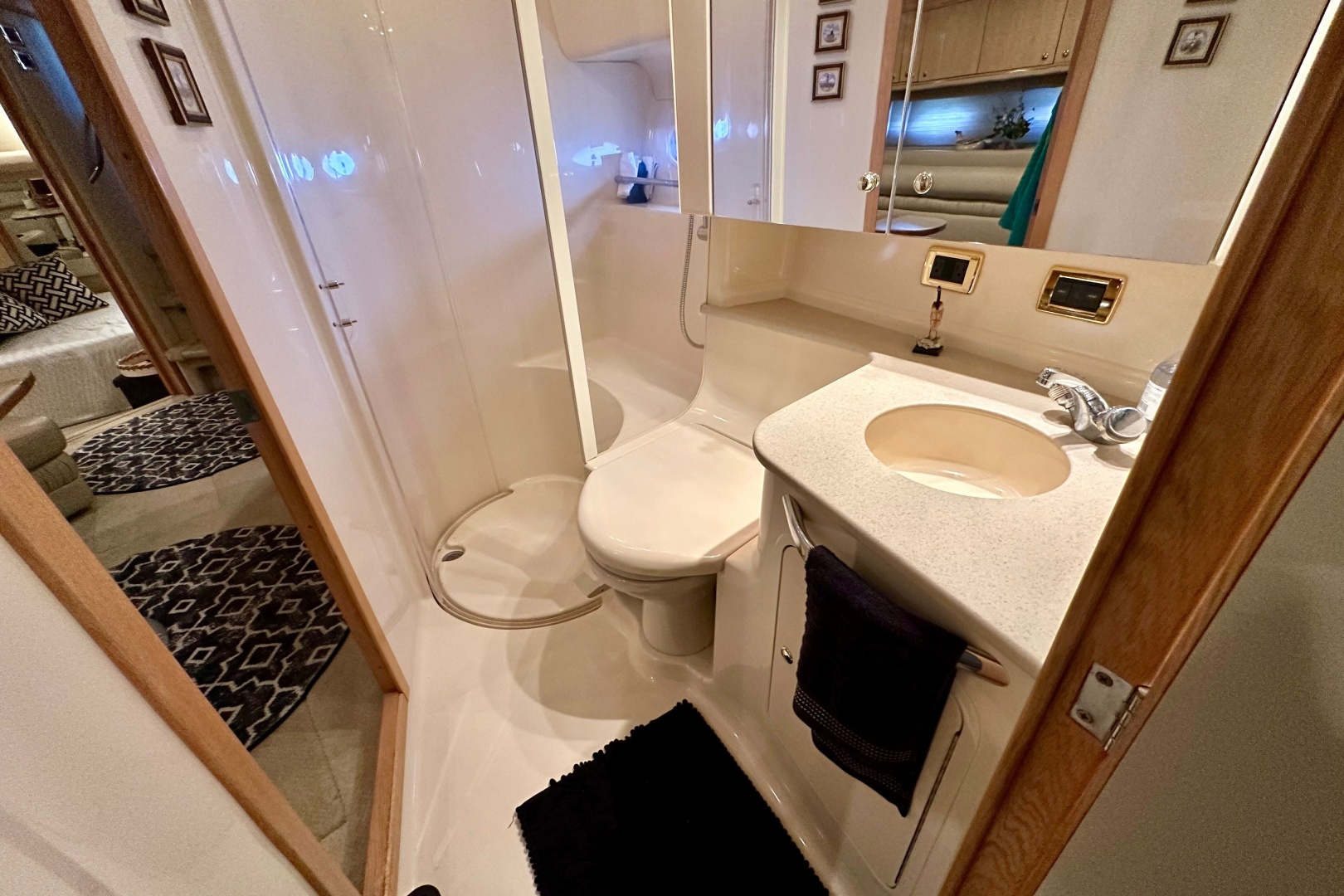 2001 Sea Ray Sundancer 460