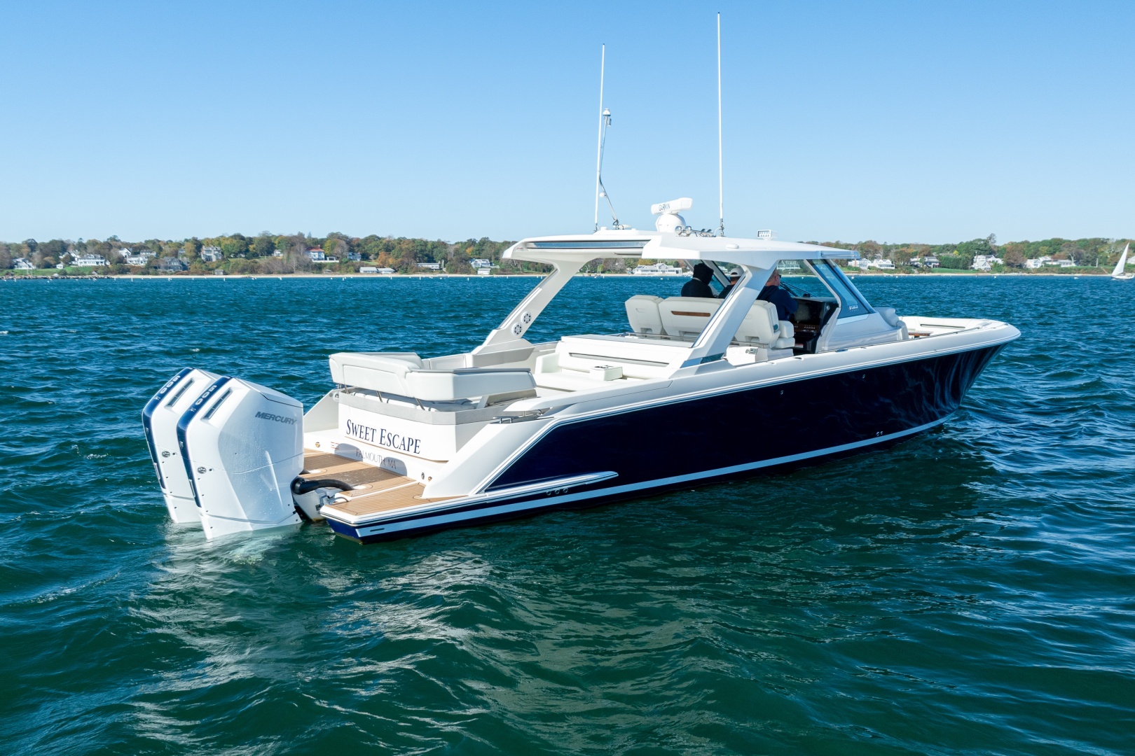 2023 Tiara Yachts 43 LS