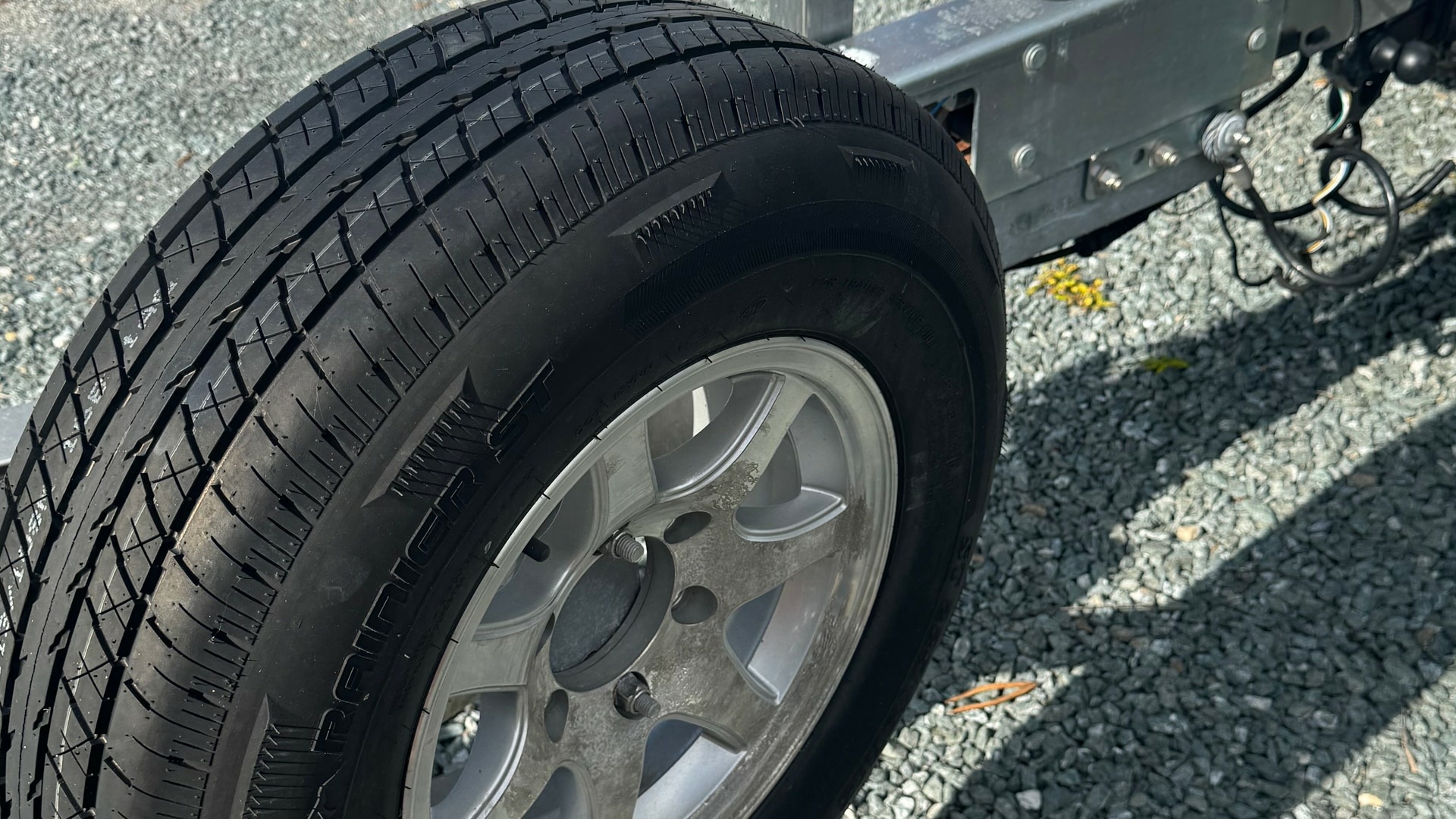 Trailer Wheel and Hub Detail