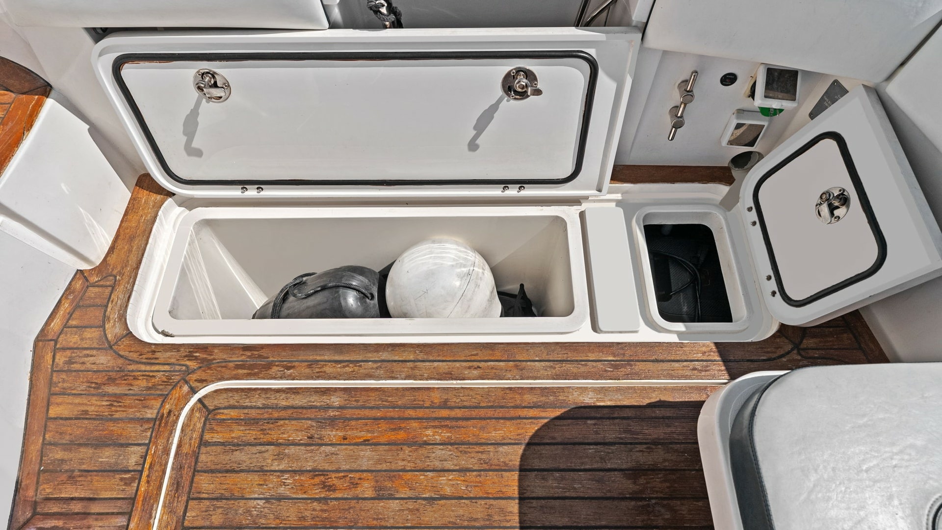 4 Friends 39ft Sunseeker Yacht For Sale