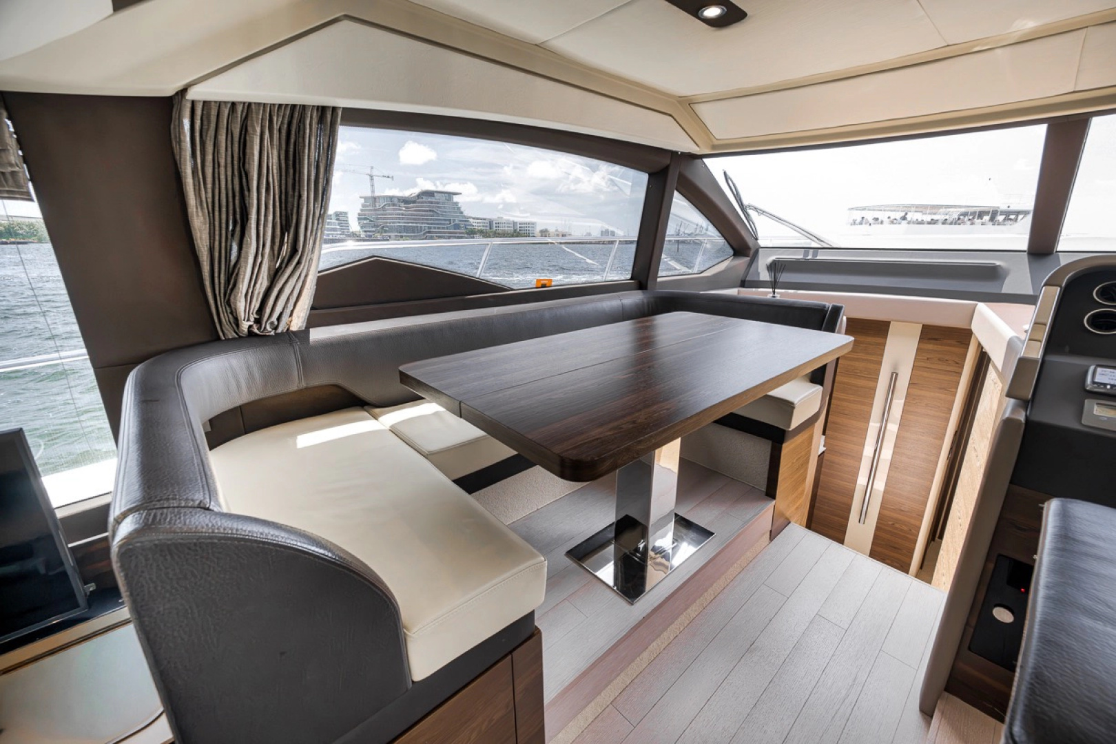 2016 Azimut 50 FLY