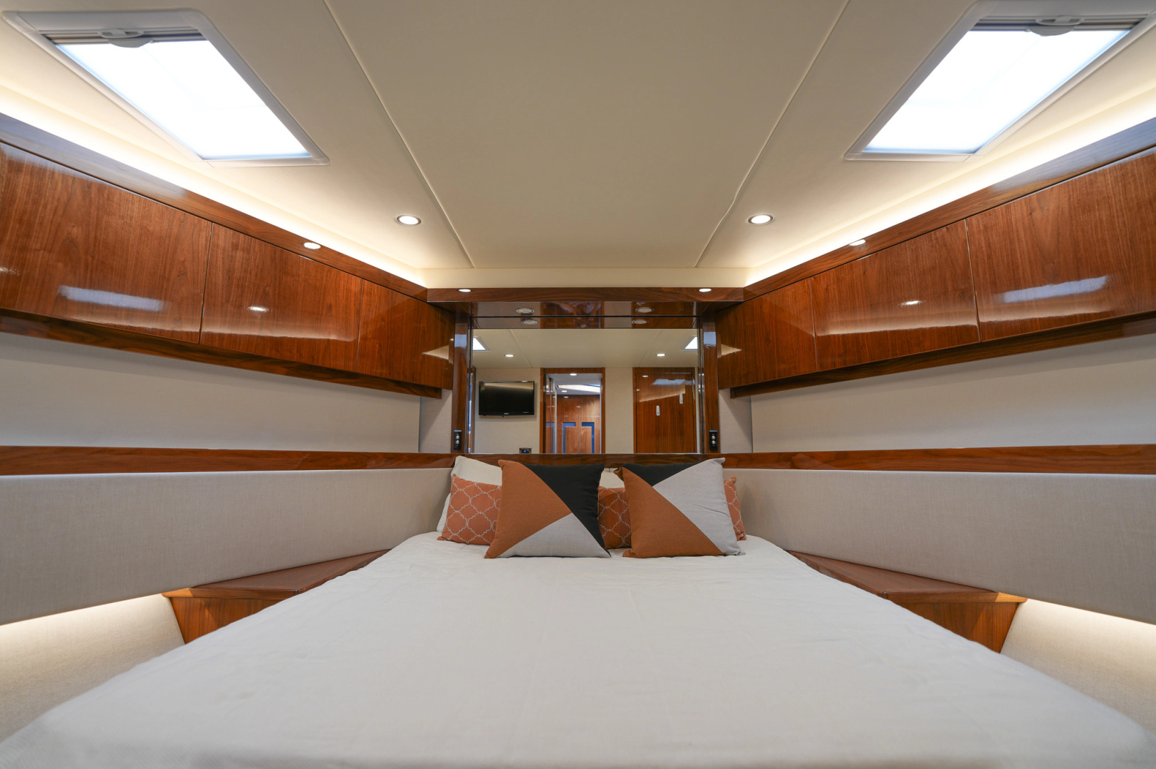 FRINGE BENEFIT VI 54ft Riviera Yacht For Sale