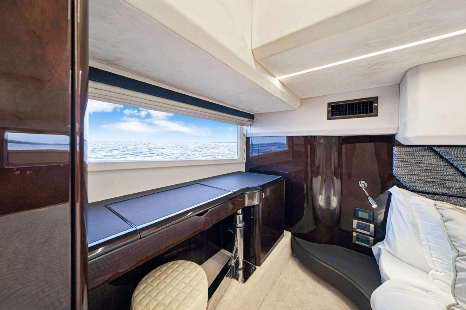 Galeon 400 Fly Yacht For Sale