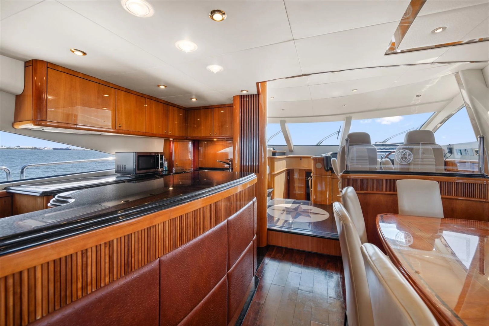 VANGUARD 82ft Sunseeker Yacht For Sale