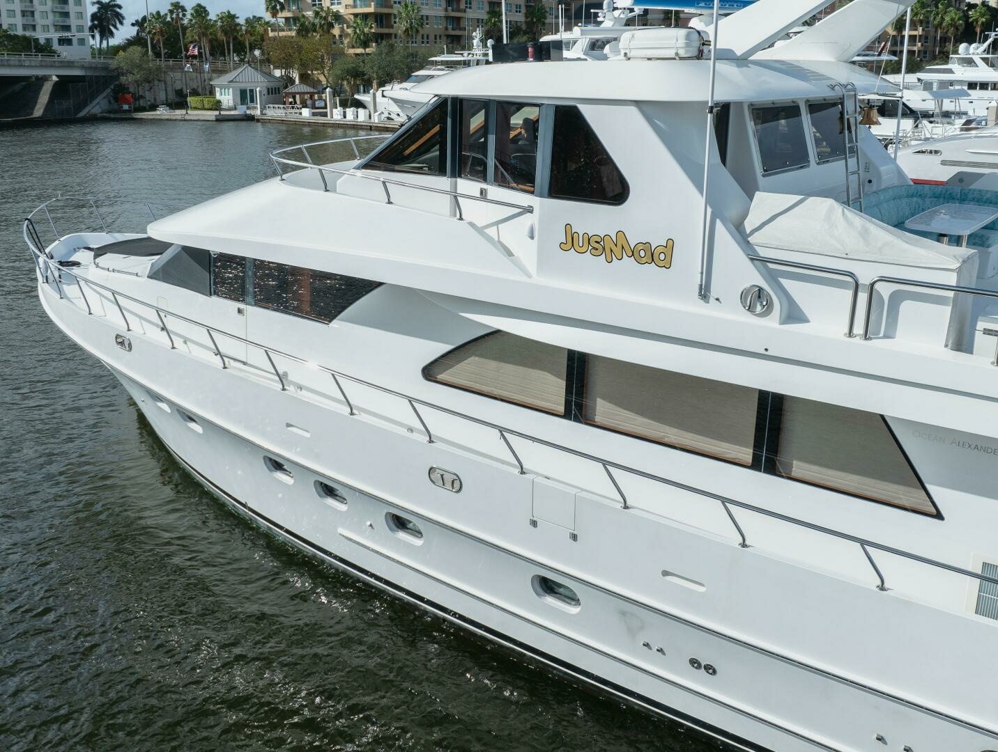 JusMad 80ft Ocean Alexander Yacht For Sale