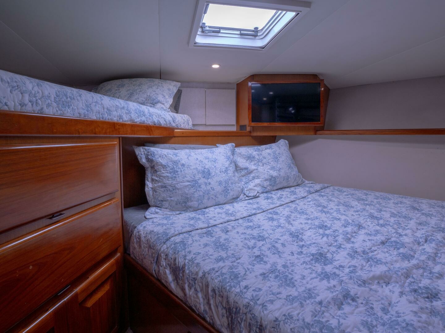 BAREFOOT 58ft Viking Yacht For Sale