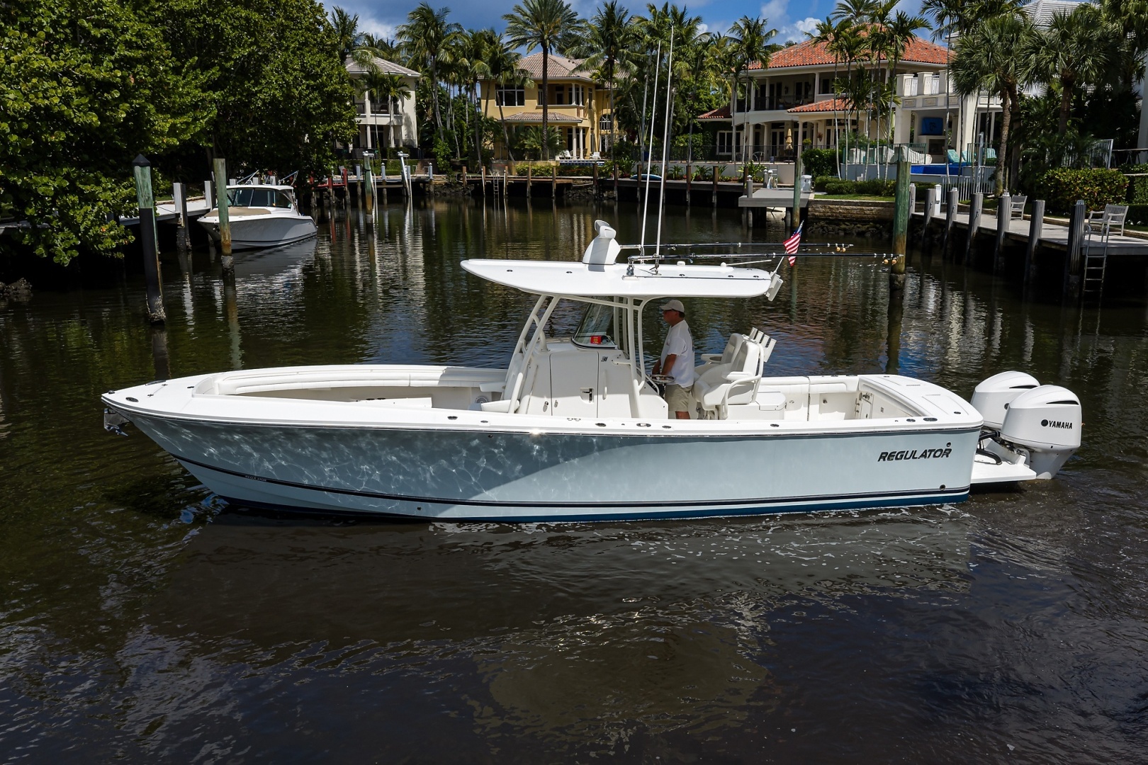 SWEET MELISSA 31ft Regulator Yacht For Sale SWEET MELISSA 31ft Regulator Yacht For Sale