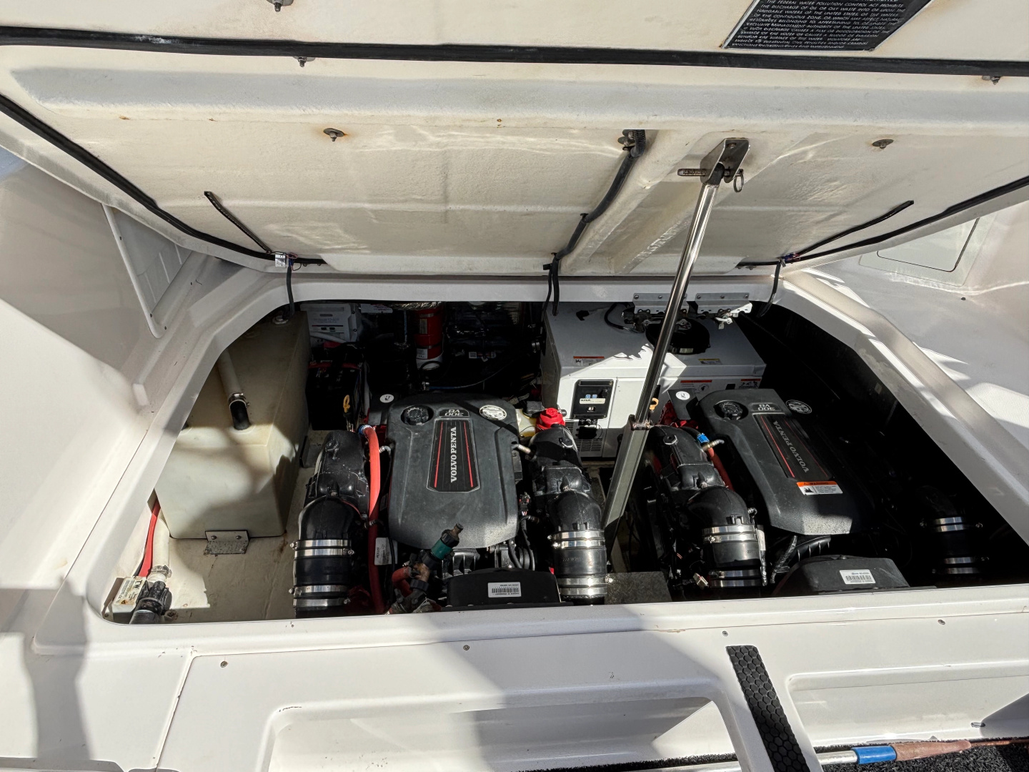 35ft Regal Yacht For Sale