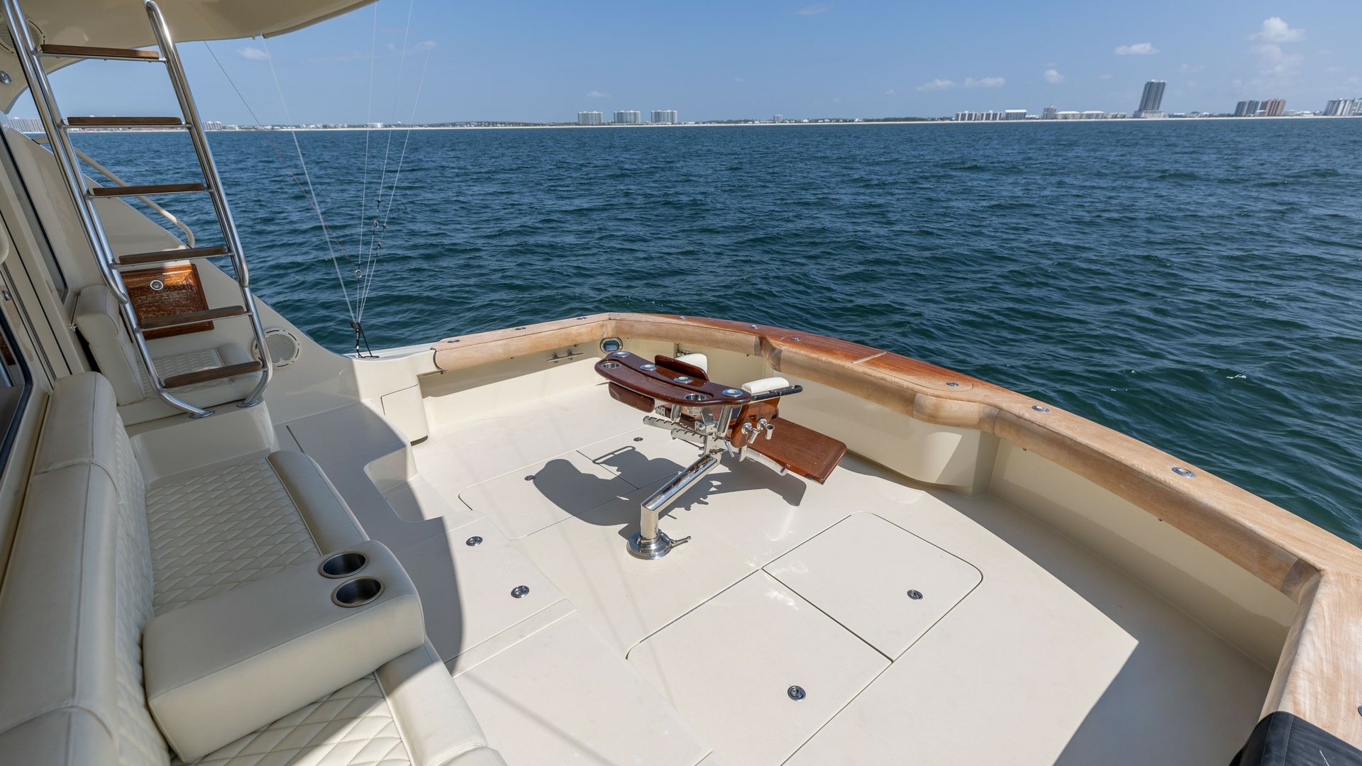 2007 Hatteras 68 Convertible- KEMOSABE- Cockpit