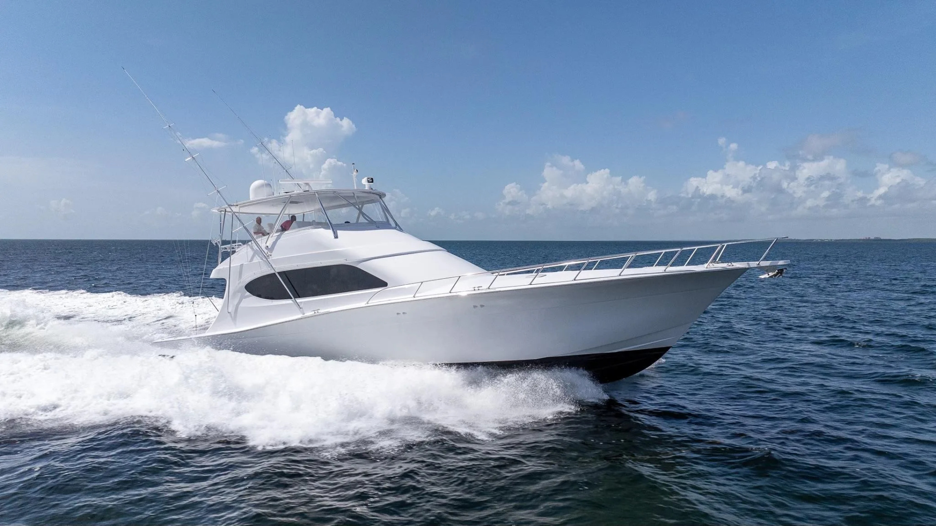 70ft Hatteras Yacht For Sale